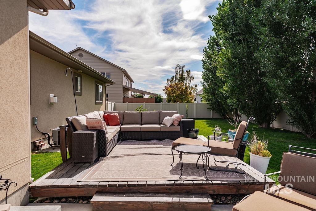 5119 Pevero, Idaho Falls, Idaho 83401, 3 Bedrooms, 2 Bathrooms, Residential For Sale, Price $550,000,MLS 98999778