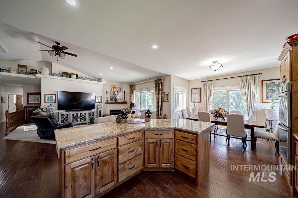 5119 Pevero, Idaho Falls, Idaho 83401, 3 Bedrooms, 2 Bathrooms, Residential For Sale, Price $550,000,MLS 98999778
