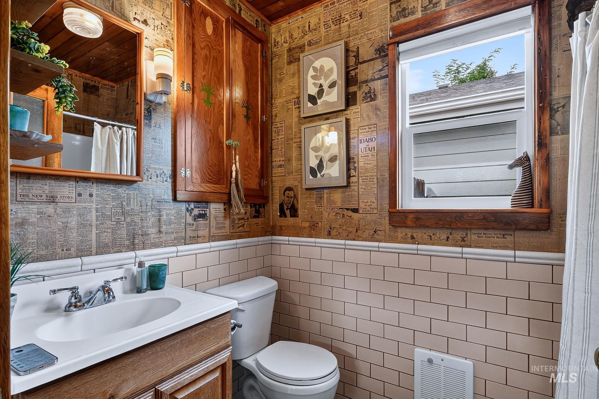 1606 N 26th, Boise, Idaho 83702, 4 Bedrooms, 2.5 Bathrooms, Residential For Sale, Price $899,000, 98999780