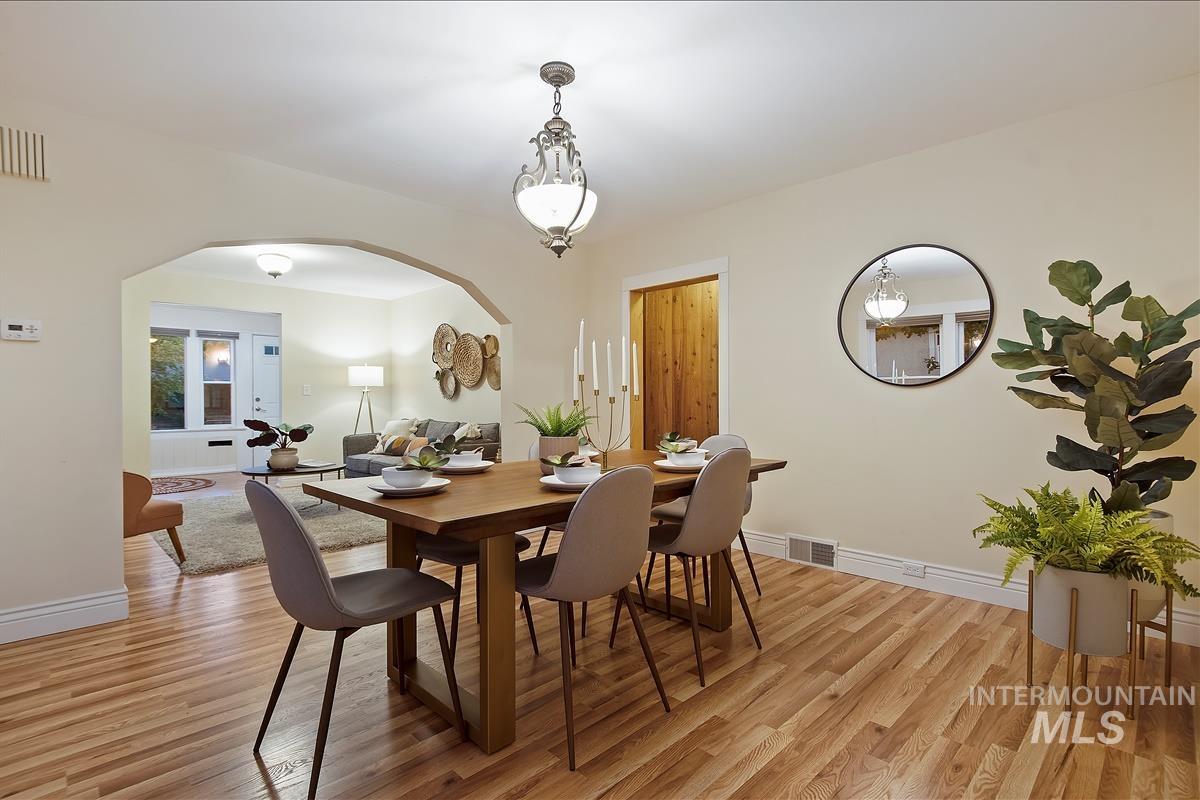 1606 N 26th, Boise, Idaho 83702, 4 Bedrooms, 2.5 Bathrooms, Residential For Sale, Price $899,000, 98999780