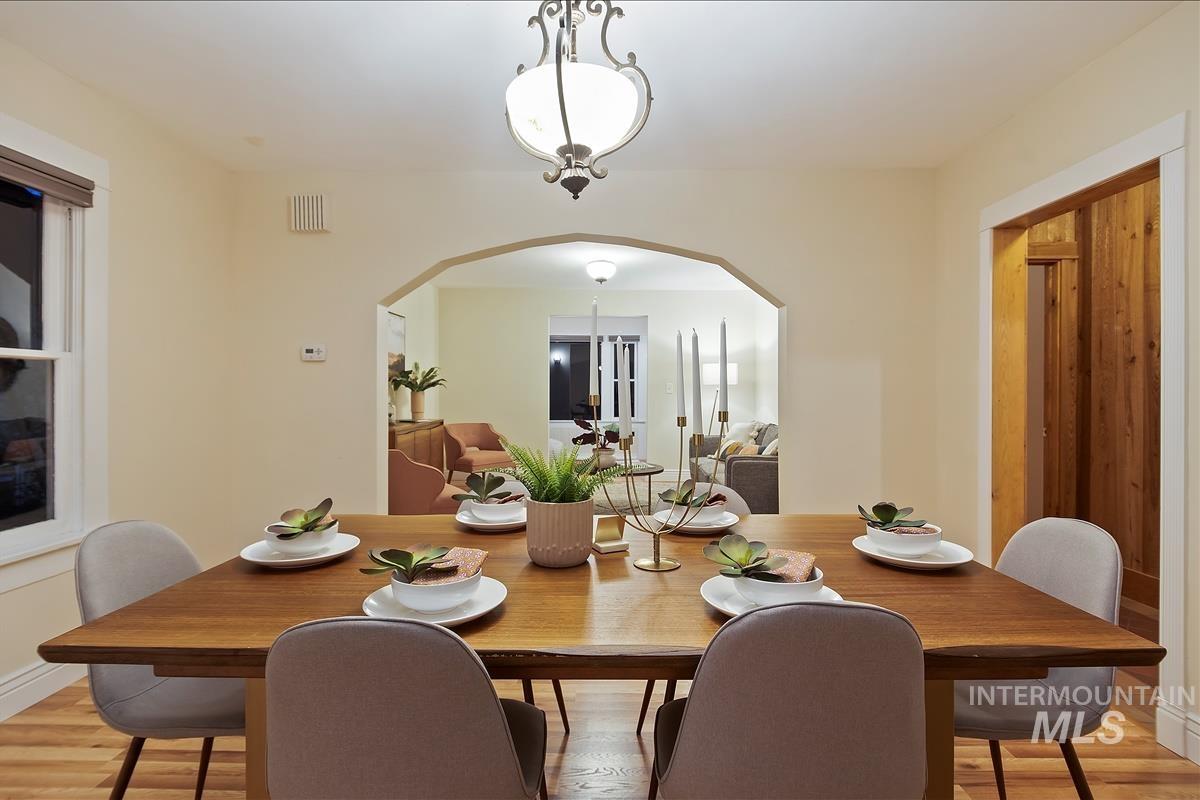 1606 N 26th, Boise, Idaho 83702, 4 Bedrooms, 2.5 Bathrooms, Residential For Sale, Price $899,000, 98999780