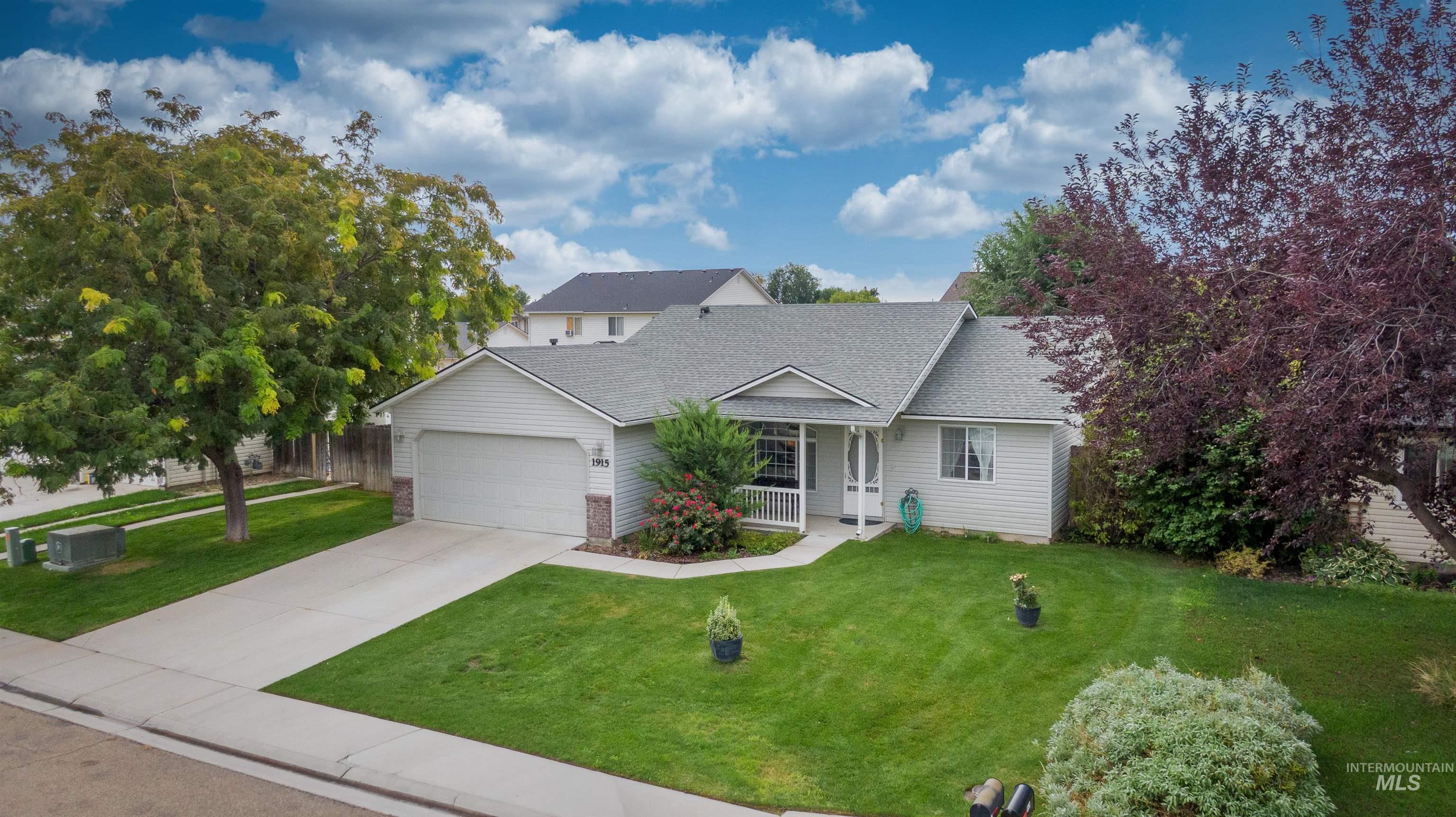 1915 W Mountain Pointe Ave, Nampa, Idaho 83651, 3 Bedrooms, 2 Bathrooms, Residential For Sale, Price $360,000, 98999781