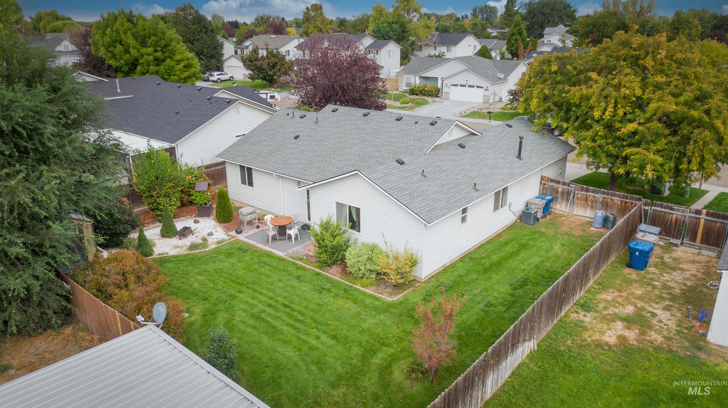 1915 W Mountain Pointe Ave, Nampa, Idaho 83651, 3 Bedrooms, 2 Bathrooms, Residential For Sale, Price $360,000, 98999781