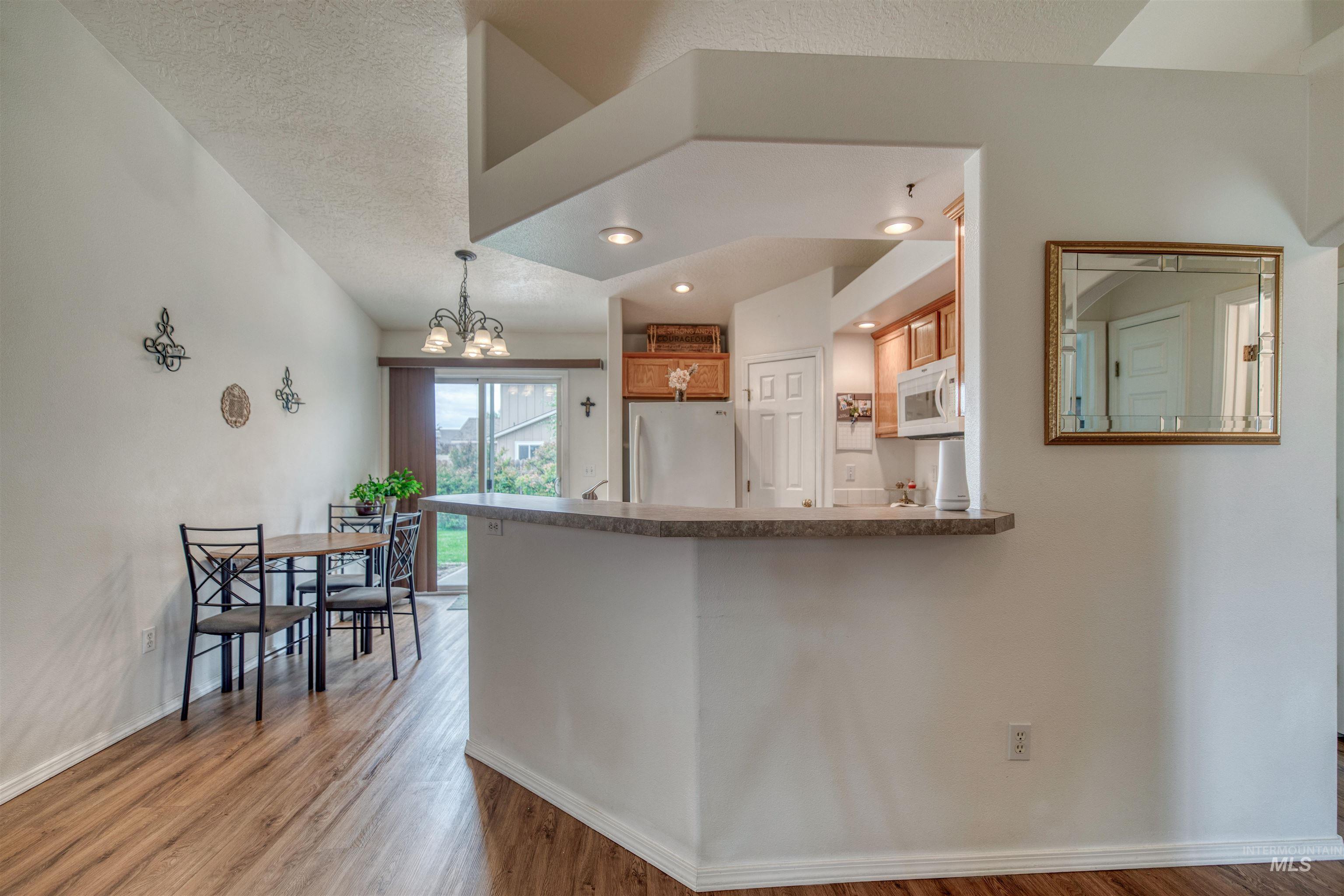 1915 W Mountain Pointe Ave, Nampa, Idaho 83651, 3 Bedrooms, 2 Bathrooms, Residential For Sale, Price $360,000, 98999781