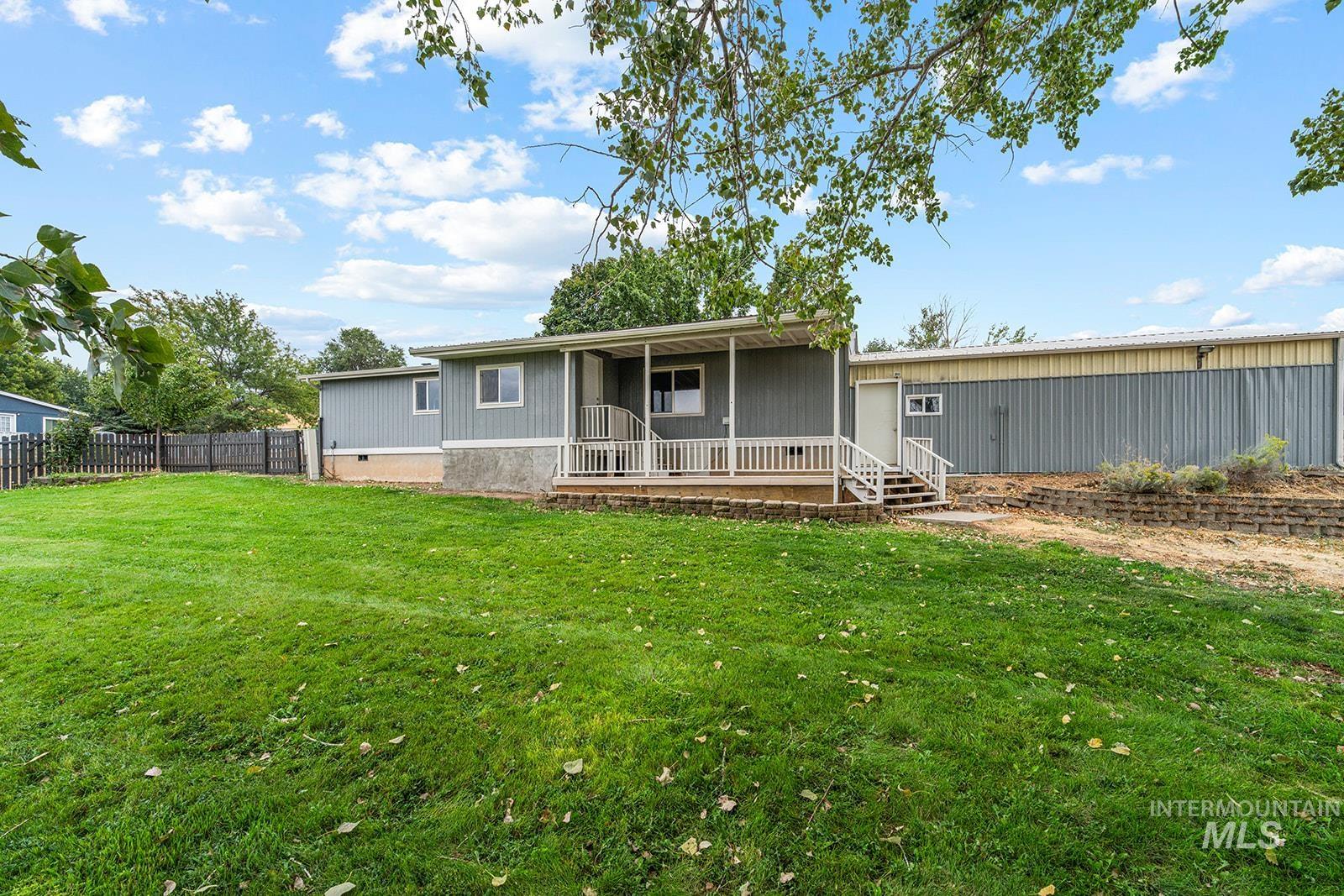 2750 9th Avenue, Clarkston, Washington 99403, 3 Bedrooms, 2 Bathrooms, Residential For Sale, Price $429,900,MLS 98999782