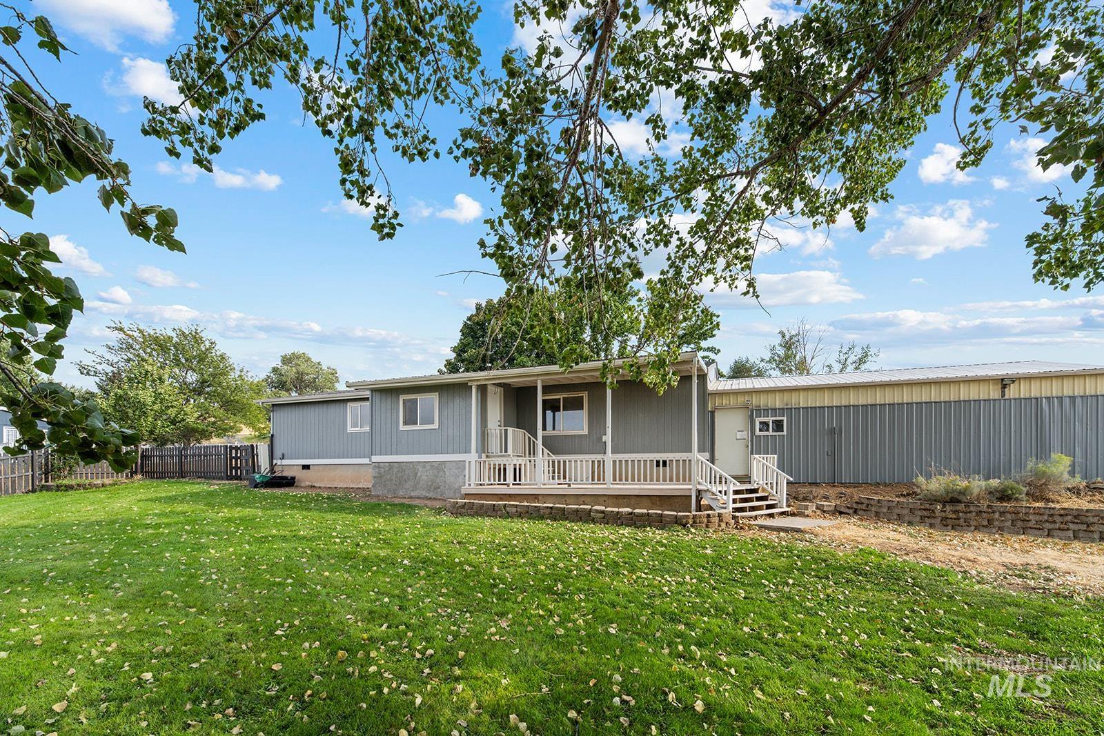 2750 9th Avenue, Clarkston, Washington 99403, 3 Bedrooms, 2 Bathrooms, Residential For Sale, Price $429,900,MLS 98999782