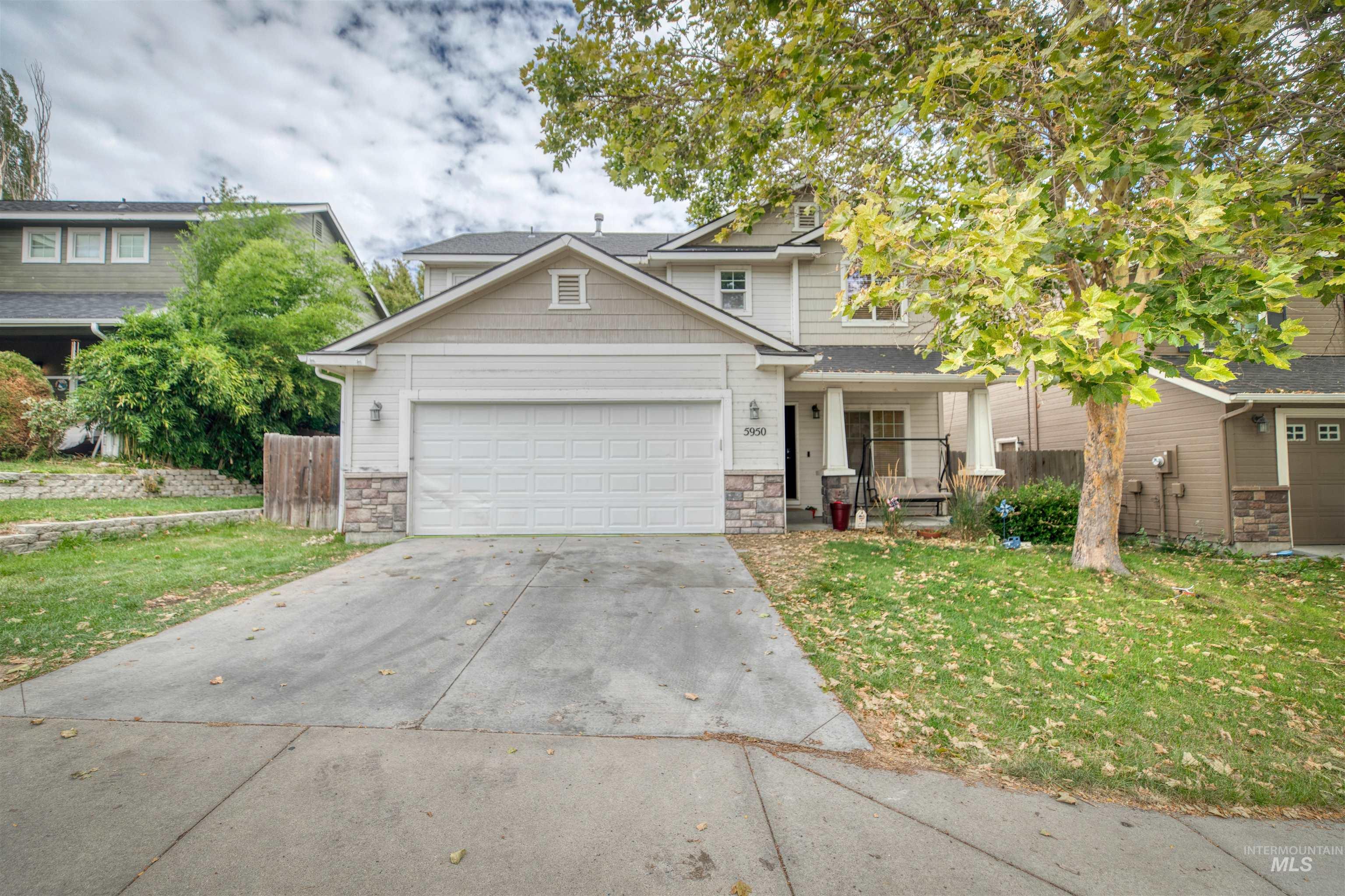 5950 S Harrington Way, Boise, Idaho 83709, 4 Bedrooms, 2.5 Bathrooms, Residential For Sale, Price $475,000,MLS 98999783