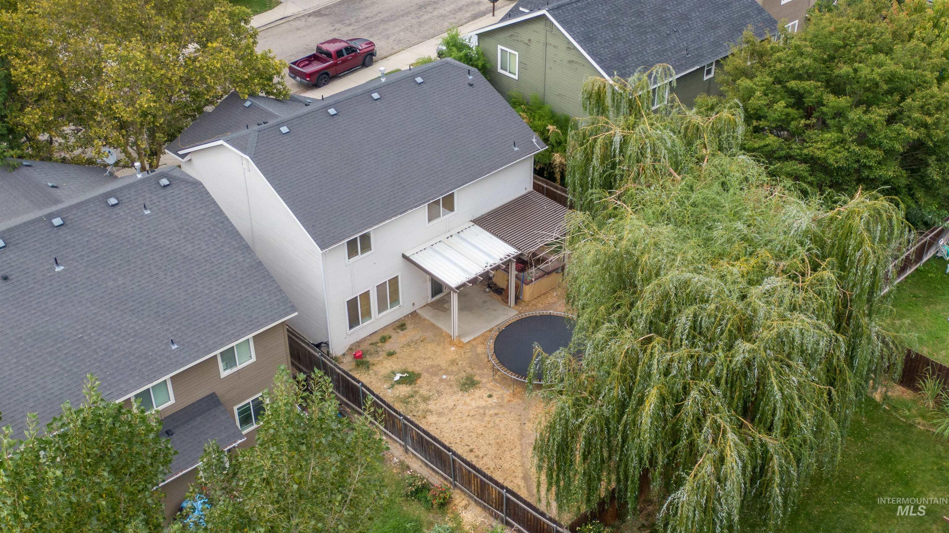 5950 S Harrington Way, Boise, Idaho 83709, 4 Bedrooms, 2.5 Bathrooms, Residential For Sale, Price $475,000,MLS 98999783