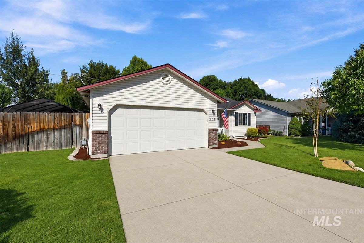 631 N Moonglow Ave, Kuna, Idaho 83634, 4 Bedrooms, 2 Bathrooms, Residential For Sale, Price $395,000,MLS 98999784