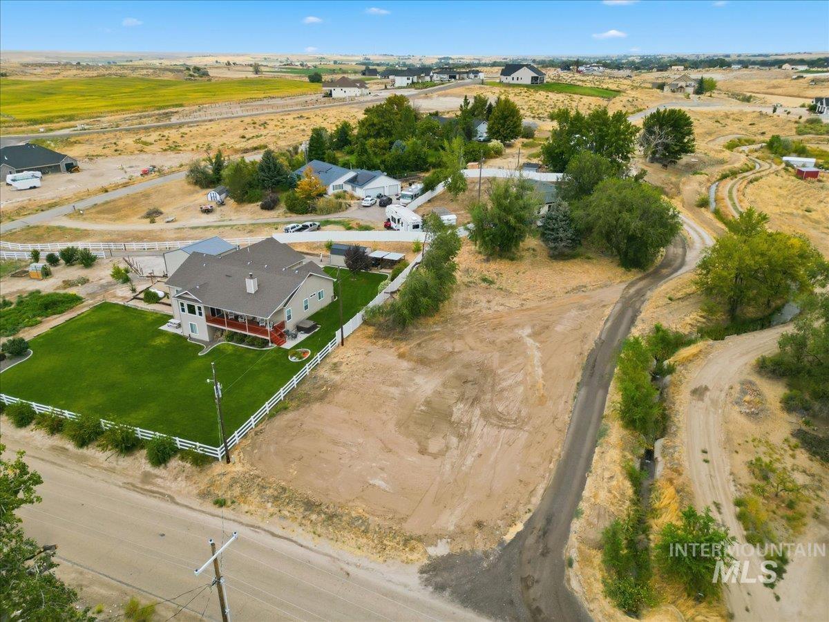17114 Goodson Rd, Caldwell, Idaho 83607, 3 Bedrooms, 2 Bathrooms, Residential For Sale, Price $547,897,MLS 98999786