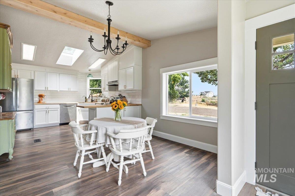 17114 Goodson Rd, Caldwell, Idaho 83607, 3 Bedrooms, 2 Bathrooms, Residential For Sale, Price $547,897,MLS 98999786