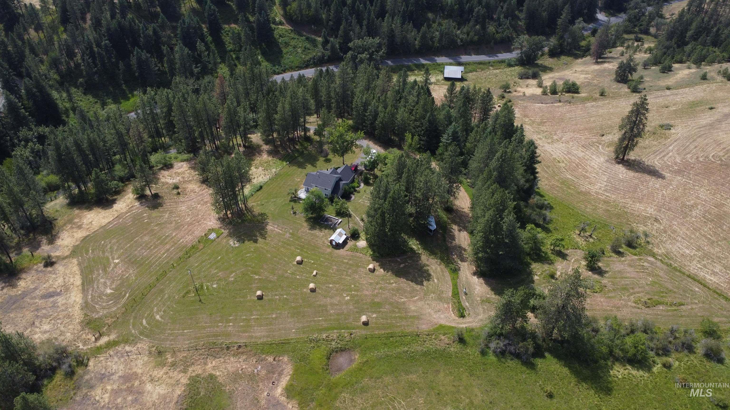 637 Leitch Creek Rd, Kooskia, Idaho 83539, 3 Bedrooms, 2.5 Bathrooms, Residential For Sale, Price $679,000,MLS 98999788
