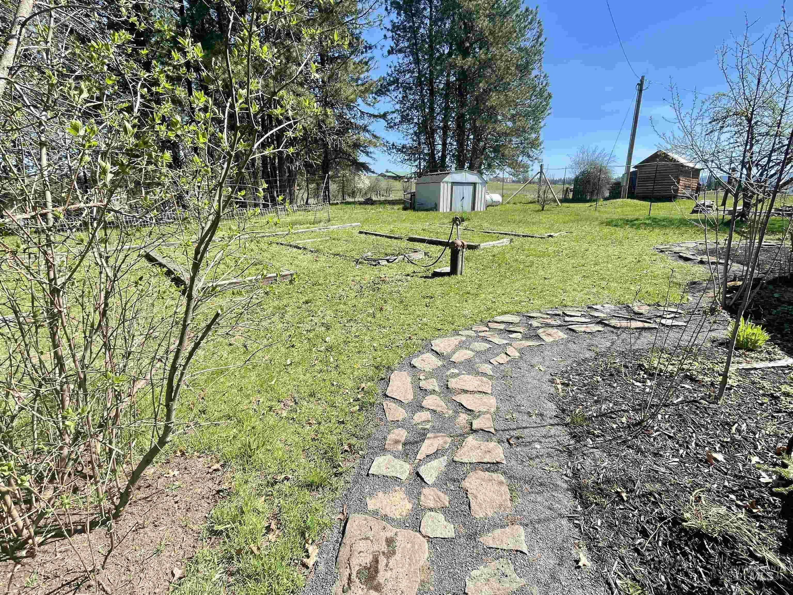 637 Leitch Creek Rd, Kooskia, Idaho 83539, 3 Bedrooms, 2.5 Bathrooms, Residential For Sale, Price $679,000,MLS 98999788