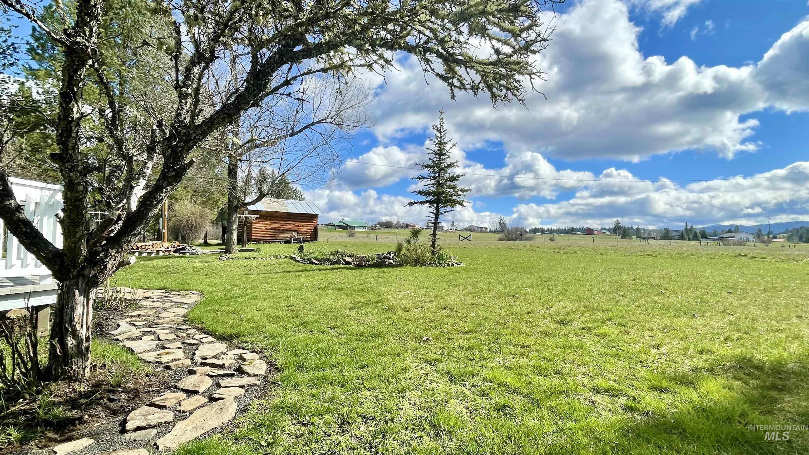 637 Leitch Creek Rd, Kooskia, Idaho 83539, 3 Bedrooms, 2.5 Bathrooms, Residential For Sale, Price $679,000,MLS 98999788