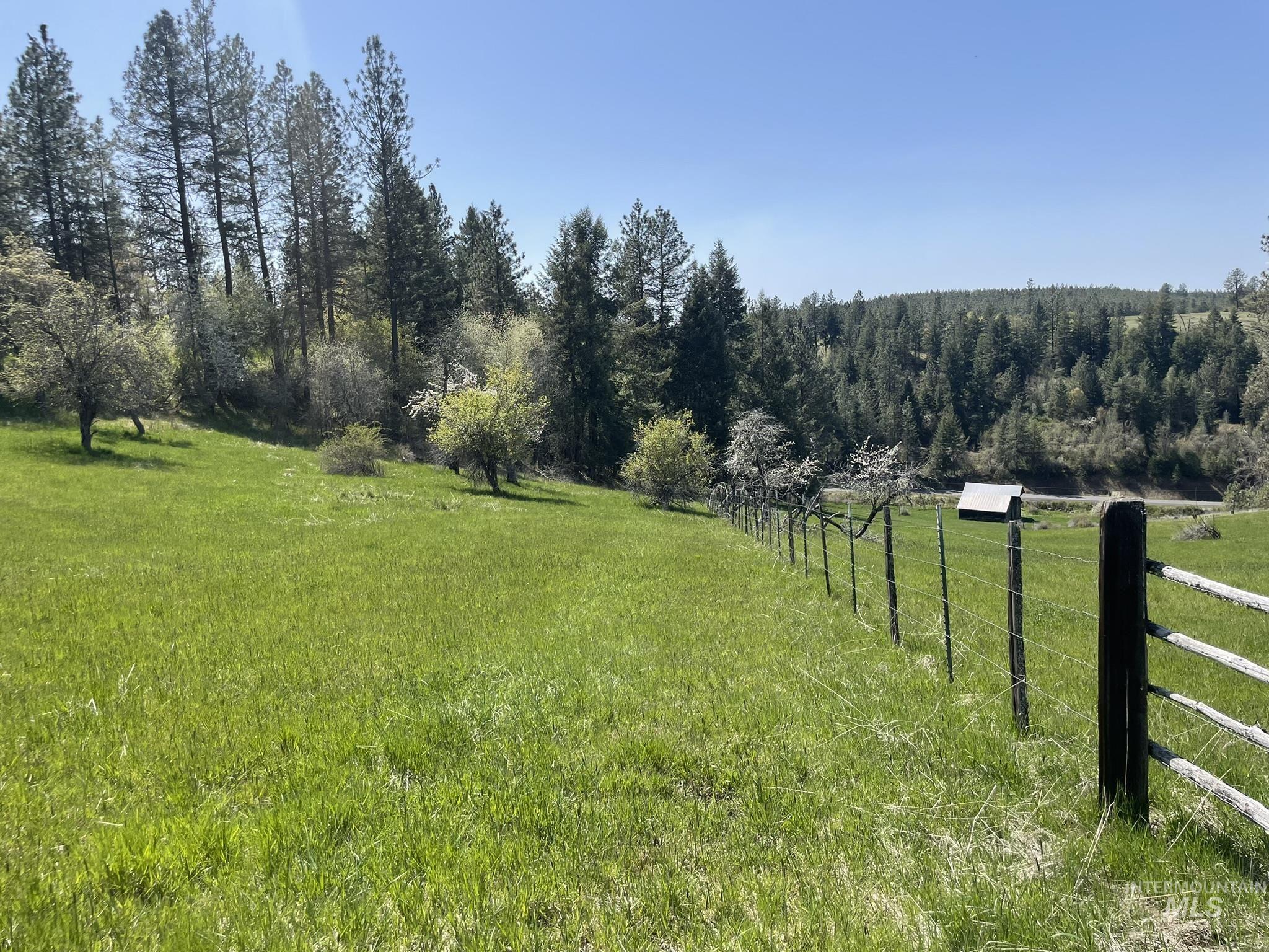 637 Leitch Creek Rd, Kooskia, Idaho 83539, 3 Bedrooms, 2.5 Bathrooms, Residential For Sale, Price $679,000,MLS 98999788