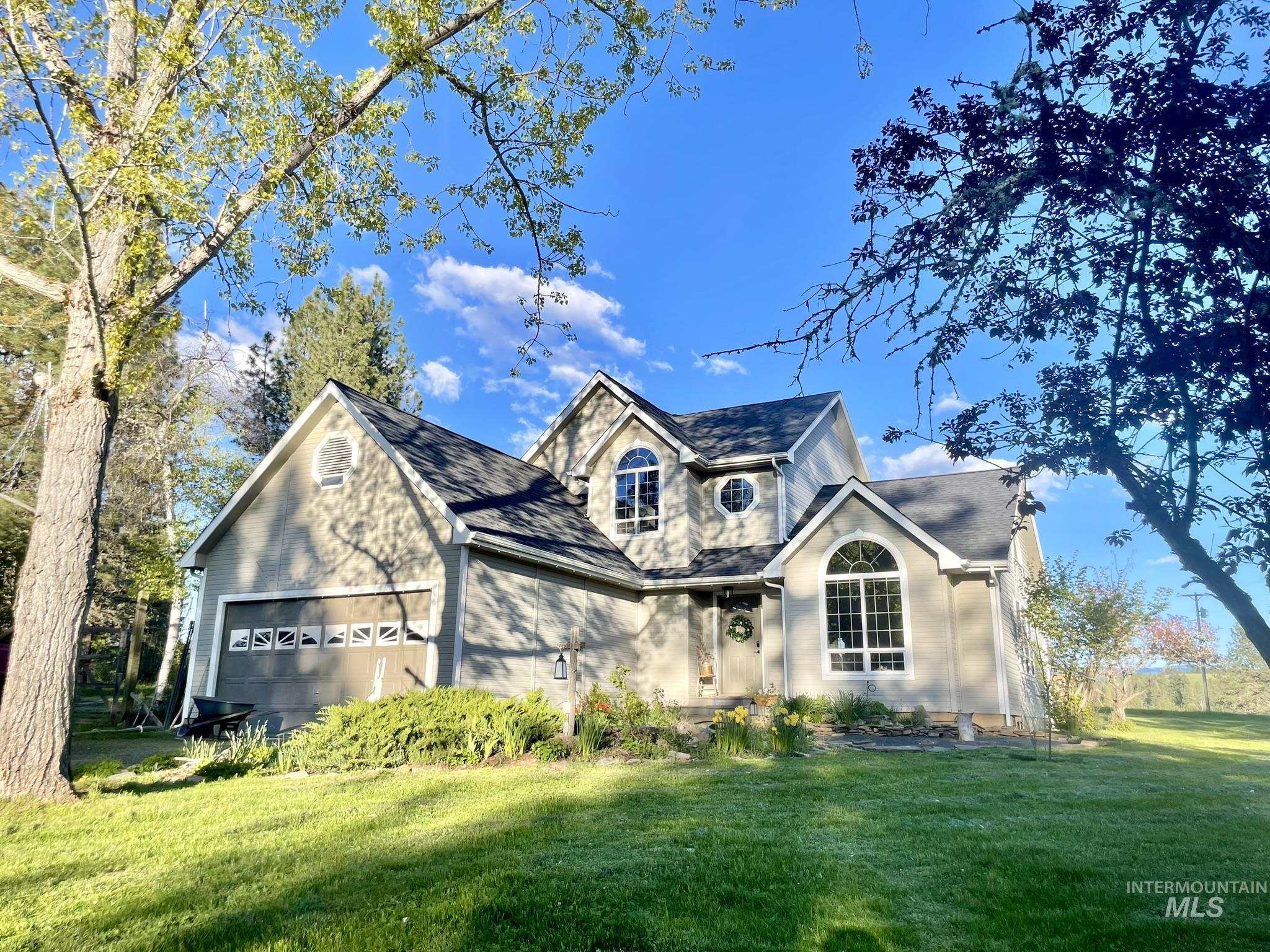 637 Leitch Creek Rd, Kooskia, Idaho 83539, 3 Bedrooms, 2.5 Bathrooms, Residential For Sale, Price $679,000,MLS 98999788