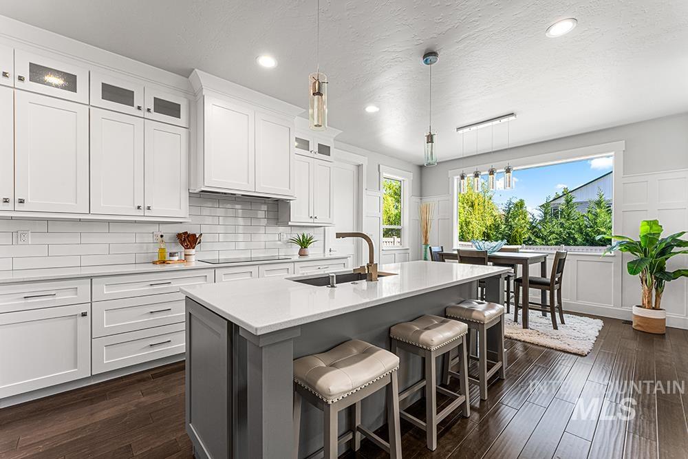3298 S Cobble Pl, Meridian, Idaho 83642, 3 Bedrooms, 2.5 Bathrooms, Residential For Sale, Price $679,900,MLS 98999790