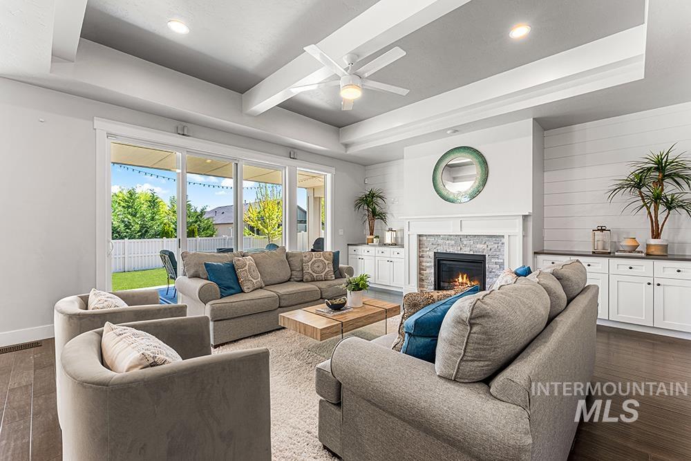 3298 S Cobble Pl, Meridian, Idaho 83642, 3 Bedrooms, 2.5 Bathrooms, Residential For Sale, Price $679,900,MLS 98999790