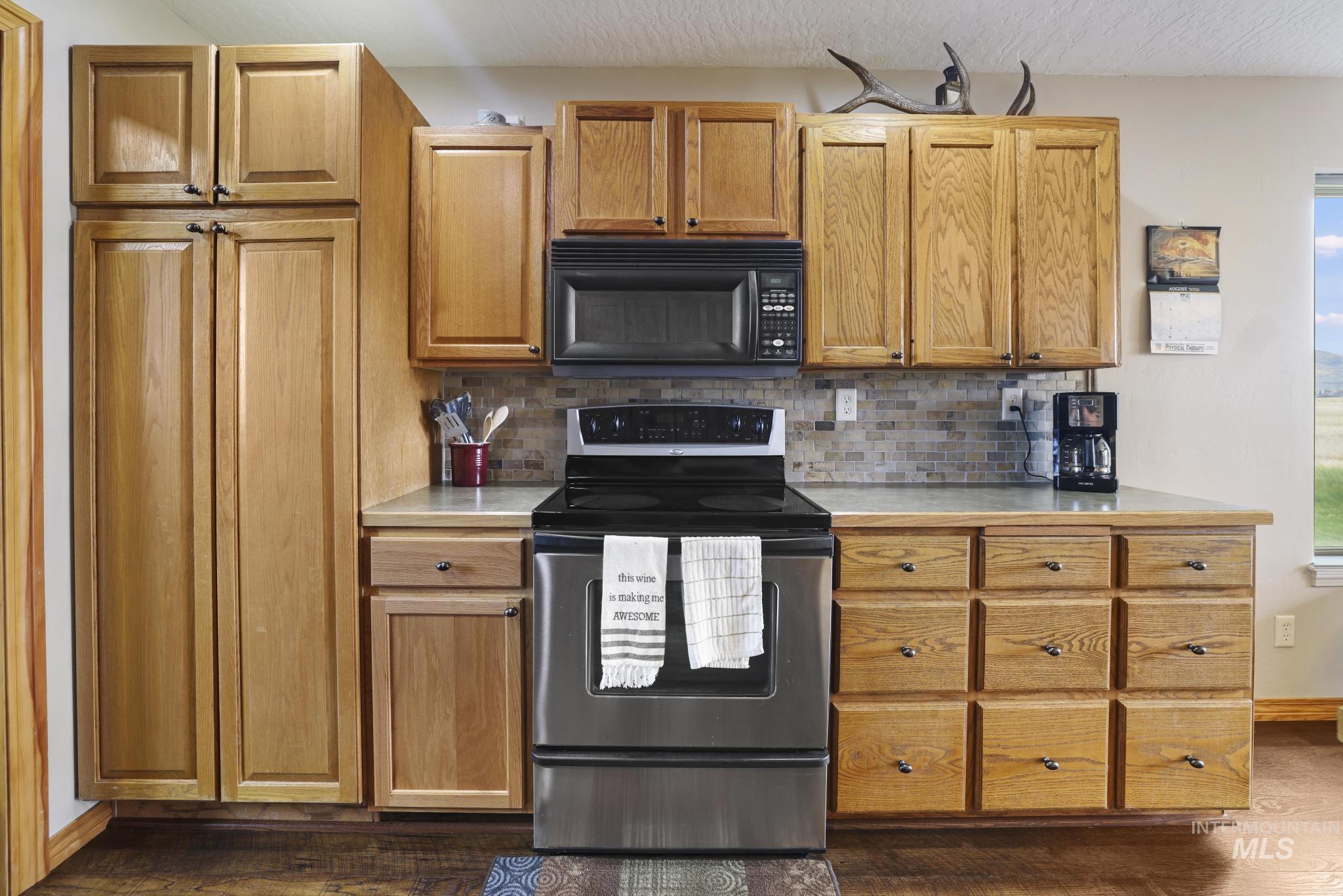 103 Horseshoe Loop, Fairfield, Idaho 83327, 4 Bedrooms, 2 Bathrooms, Residential For Sale, Price $849,500, 98999792