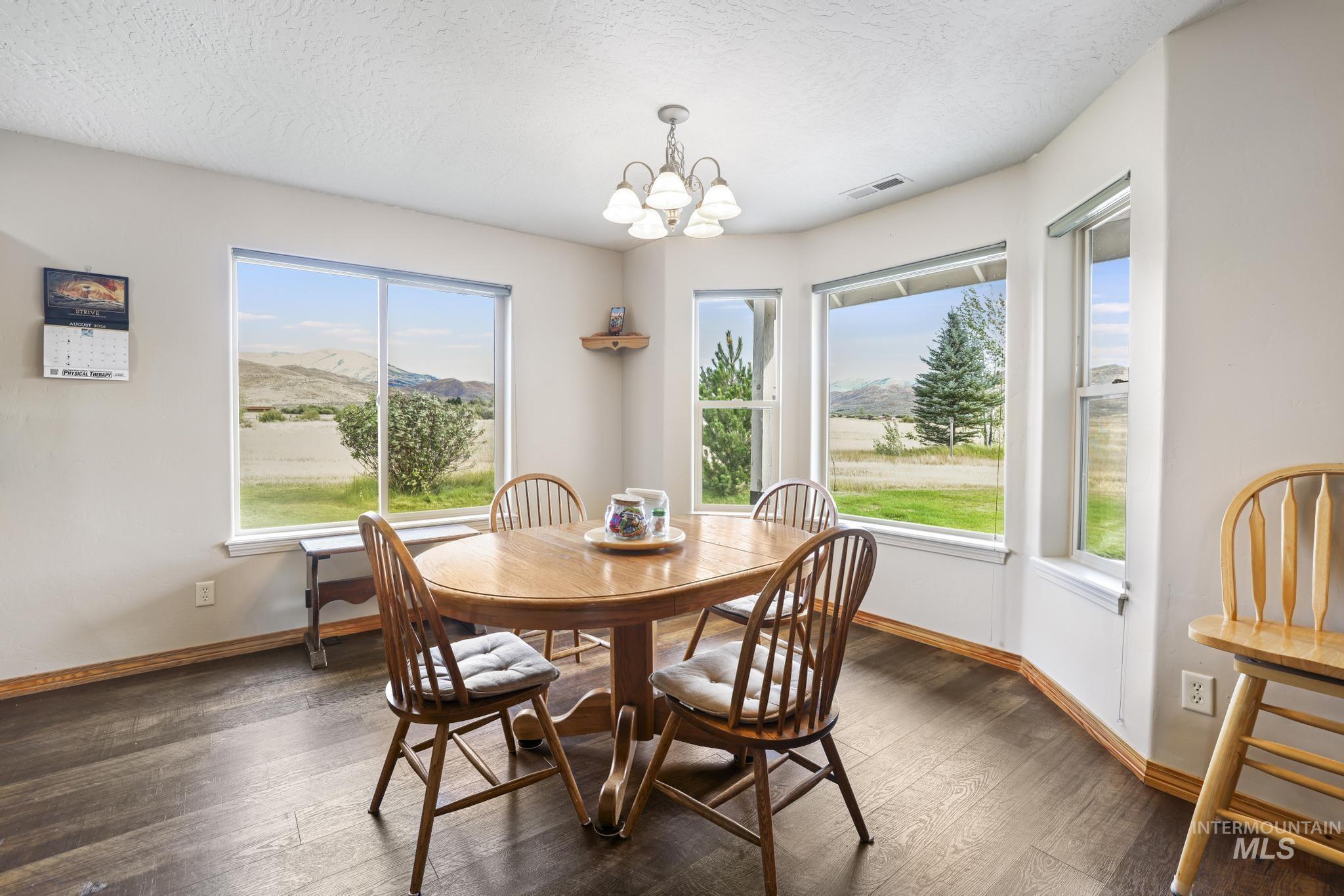 103 Horseshoe Loop, Fairfield, Idaho 83327, 4 Bedrooms, 2 Bathrooms, Residential For Sale, Price $849,500, 98999792