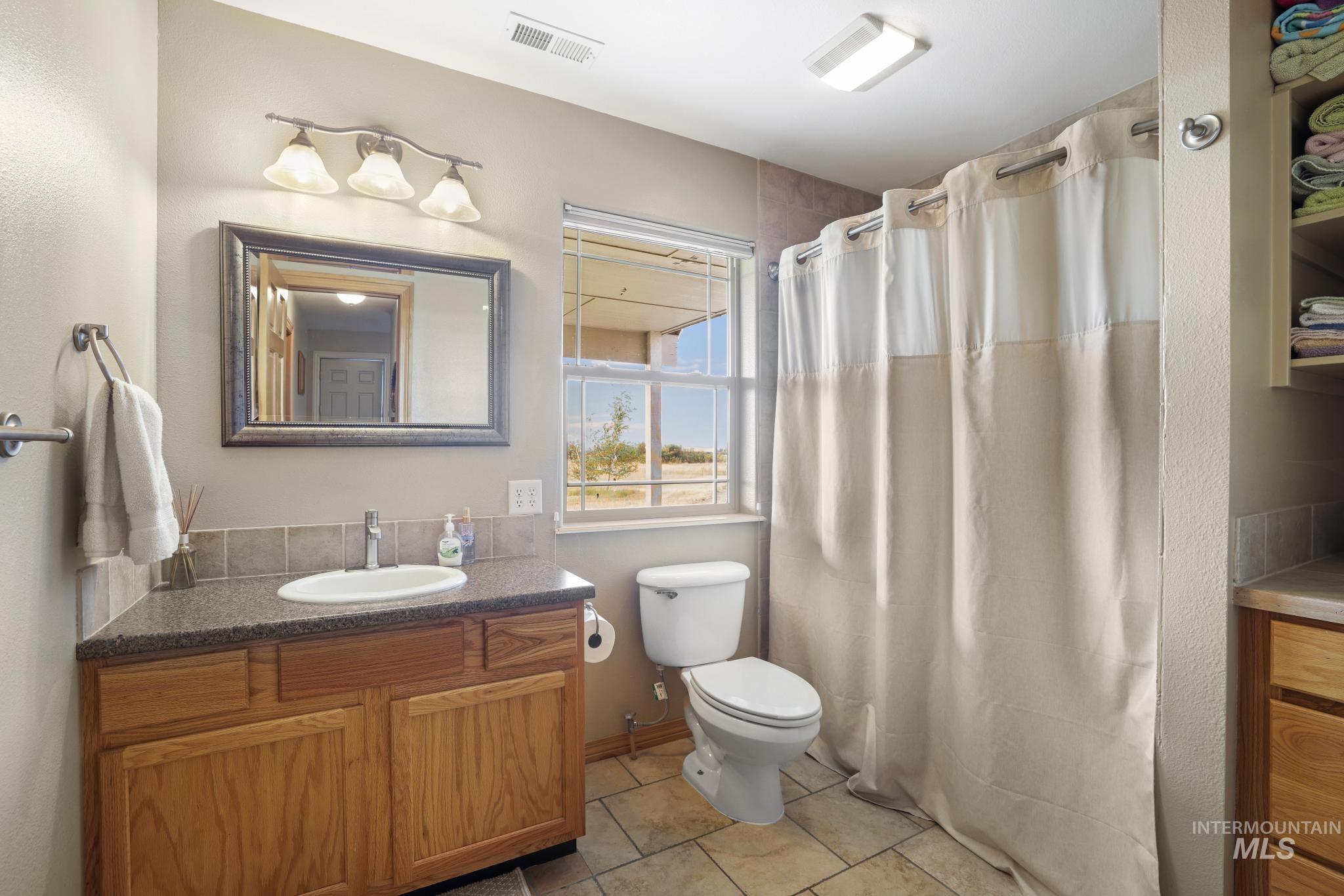 103 Horseshoe Loop, Fairfield, Idaho 83327, 4 Bedrooms, 2 Bathrooms, Residential For Sale, Price $849,500, 98999792