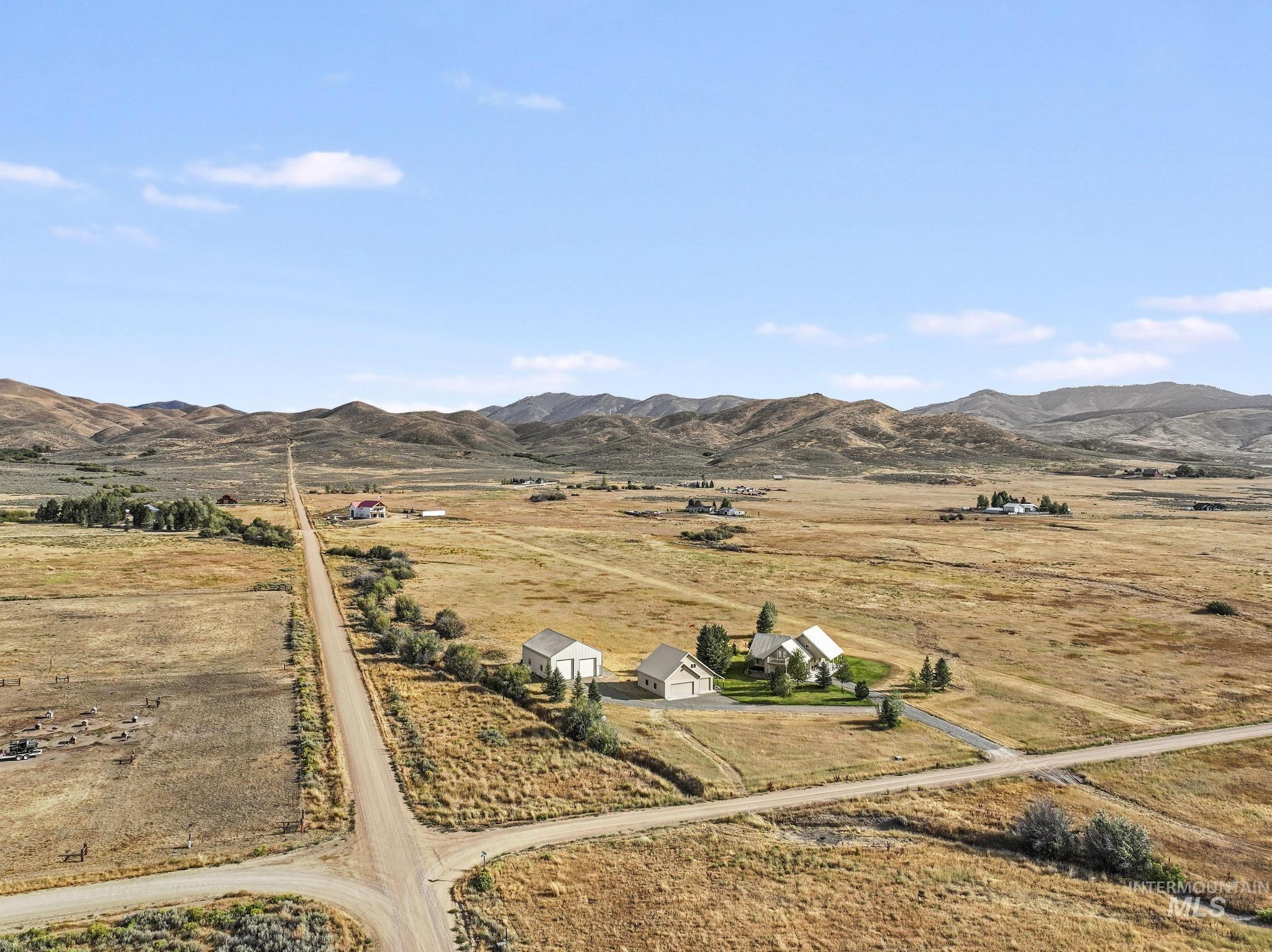 103 Horseshoe Loop, Fairfield, Idaho 83327, 4 Bedrooms, 2 Bathrooms, Residential For Sale, Price $849,500, 98999792