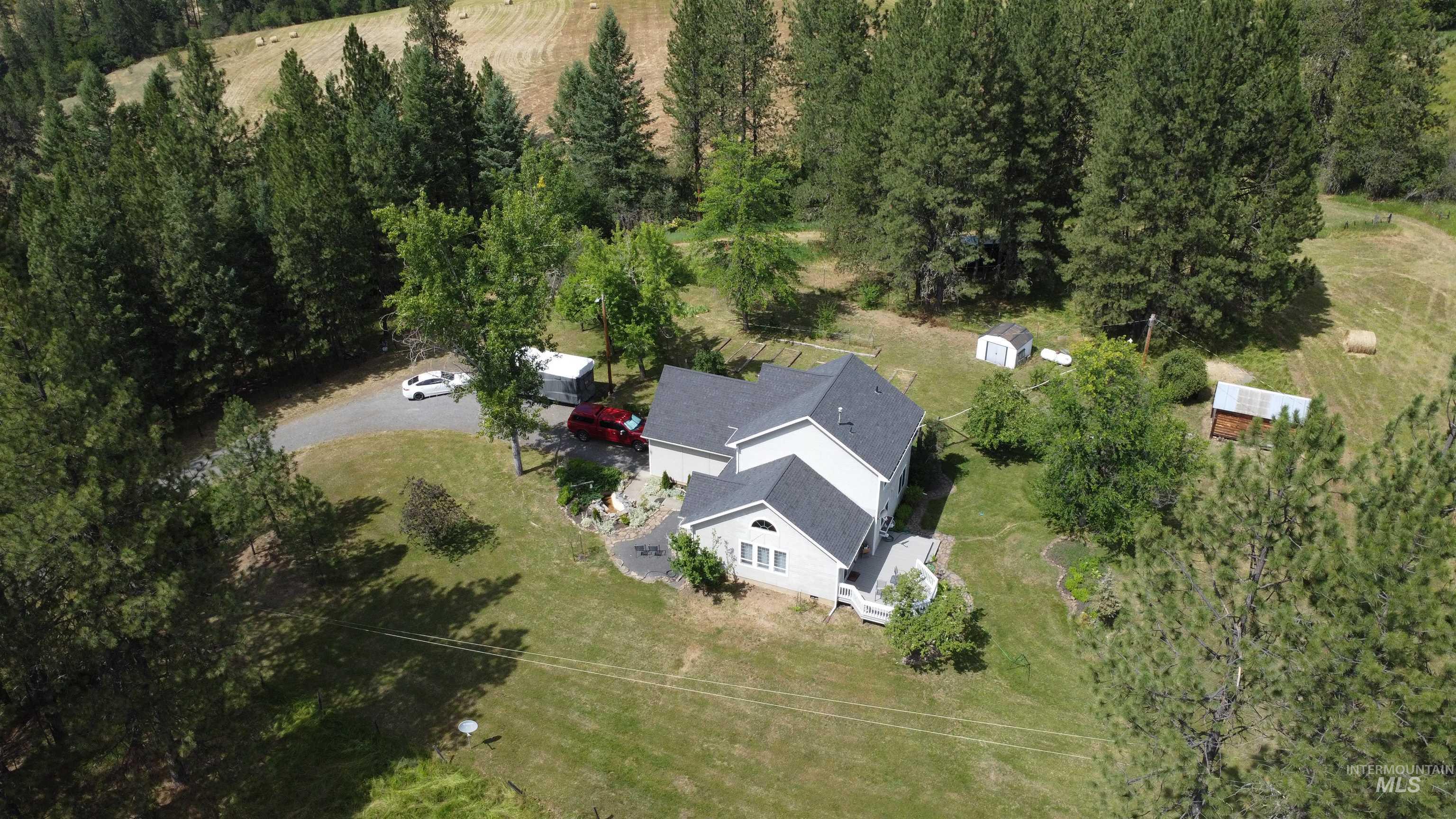 637 Leitch Creek Rd, Kooskia, Idaho 83539, 3 Bedrooms, 2.5 Bathrooms, Residential For Sale, Price $810,000,MLS 98999793