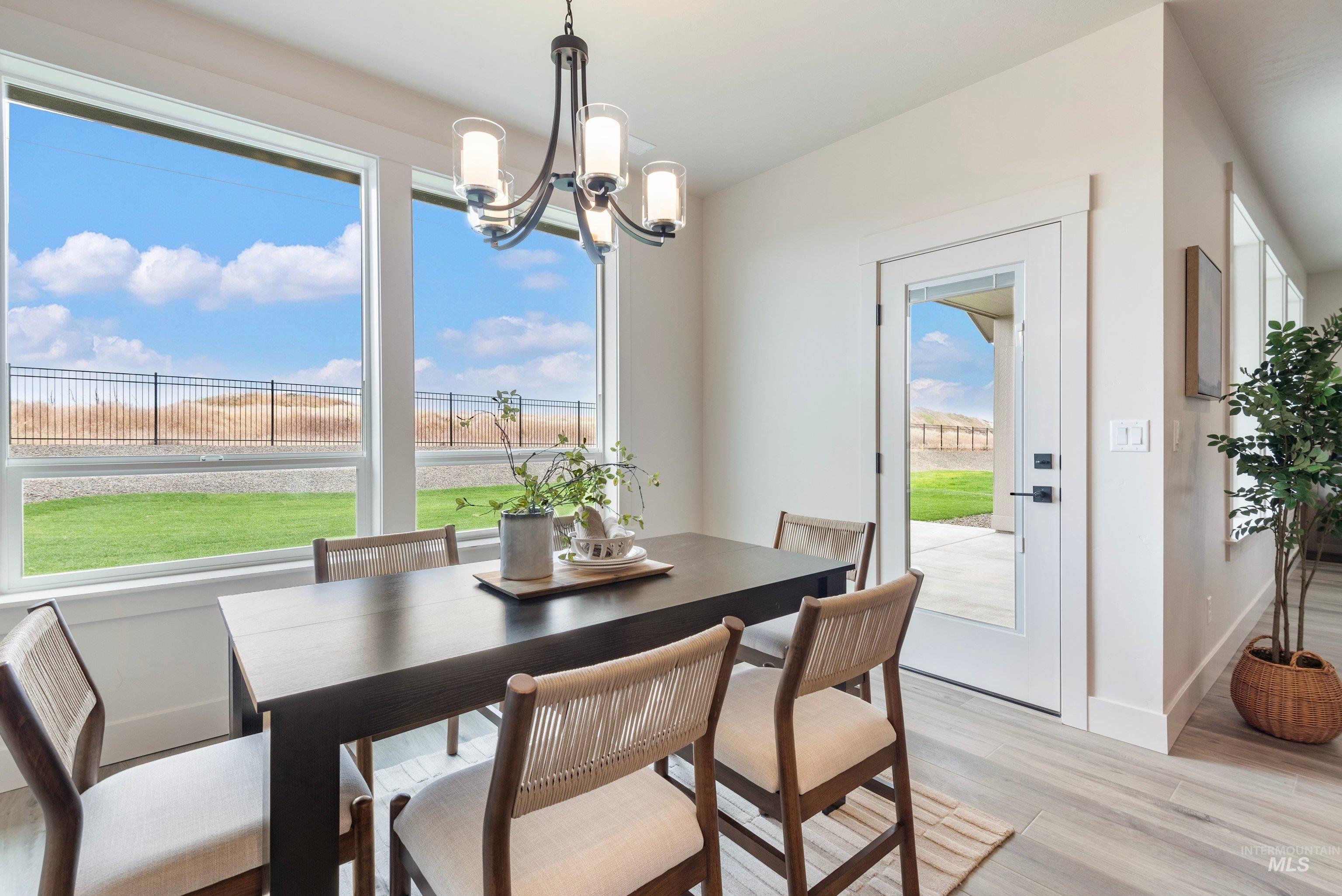 1971 W Bittern, Nampa, Idaho 83686, 3 Bedrooms, 2 Bathrooms, Residential For Sale, Price $549,900,MLS 98999795
