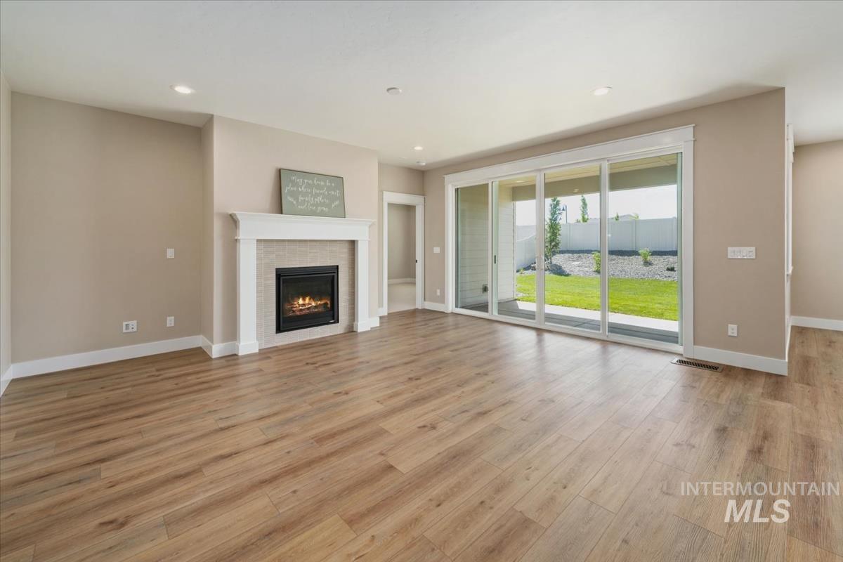 8959 W Moon River Dr, Star, Idaho 83669, 3 Bedrooms, 2 Bathrooms, Residential For Sale, Price $599,900,MLS 98999796