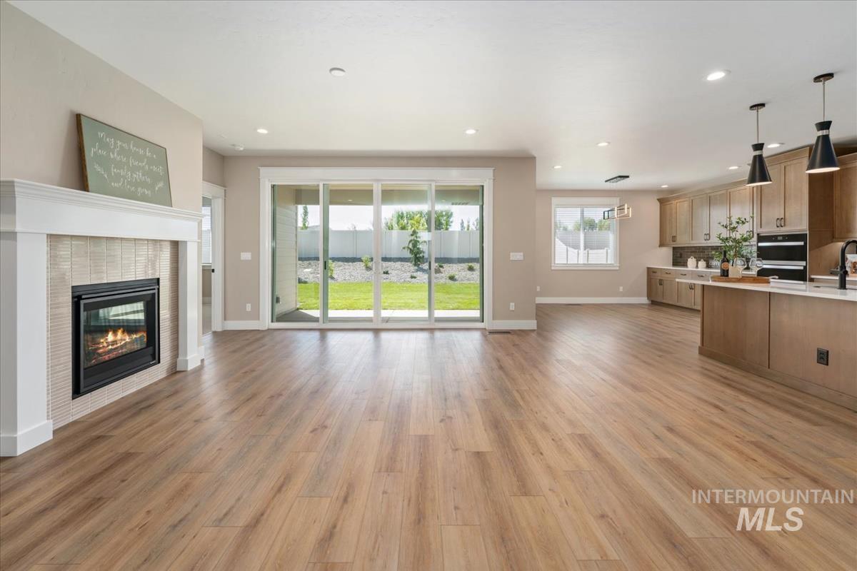 8959 W Moon River Dr, Star, Idaho 83669, 3 Bedrooms, 2 Bathrooms, Residential For Sale, Price $599,900,MLS 98999796
