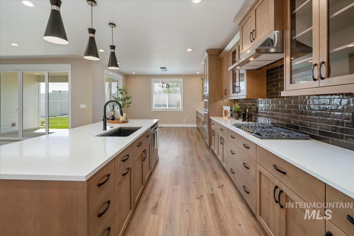 8959 W Moon River Dr, Star, Idaho 83669, 3 Bedrooms, 2 Bathrooms, Residential For Sale, Price $599,900,MLS 98999796