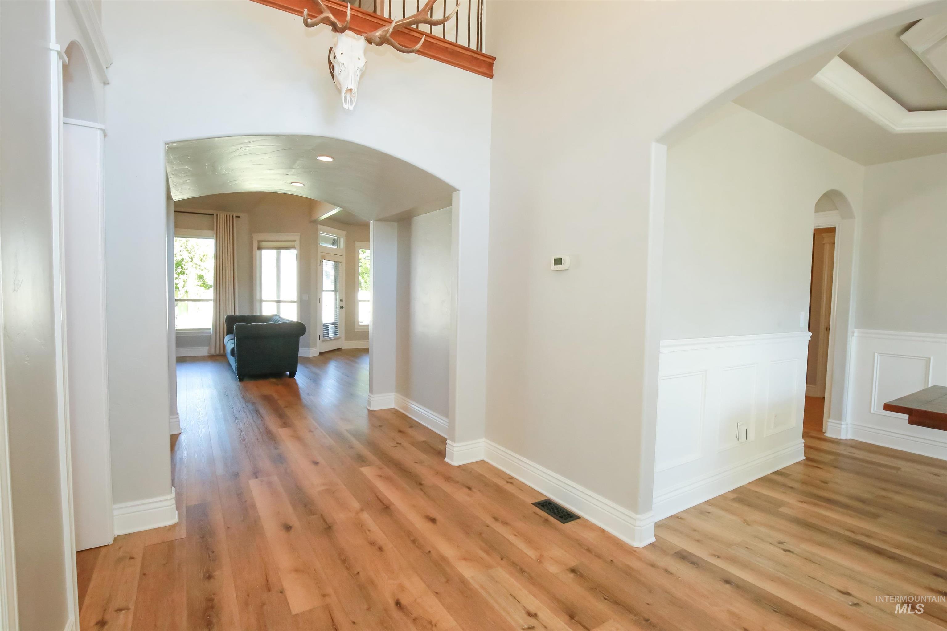 740 Syringa Springs Drive, Fruitland, Idaho 83619, 5 Bedrooms, 2.5 Bathrooms, Residential For Sale, Price $615,000,MLS 98999798