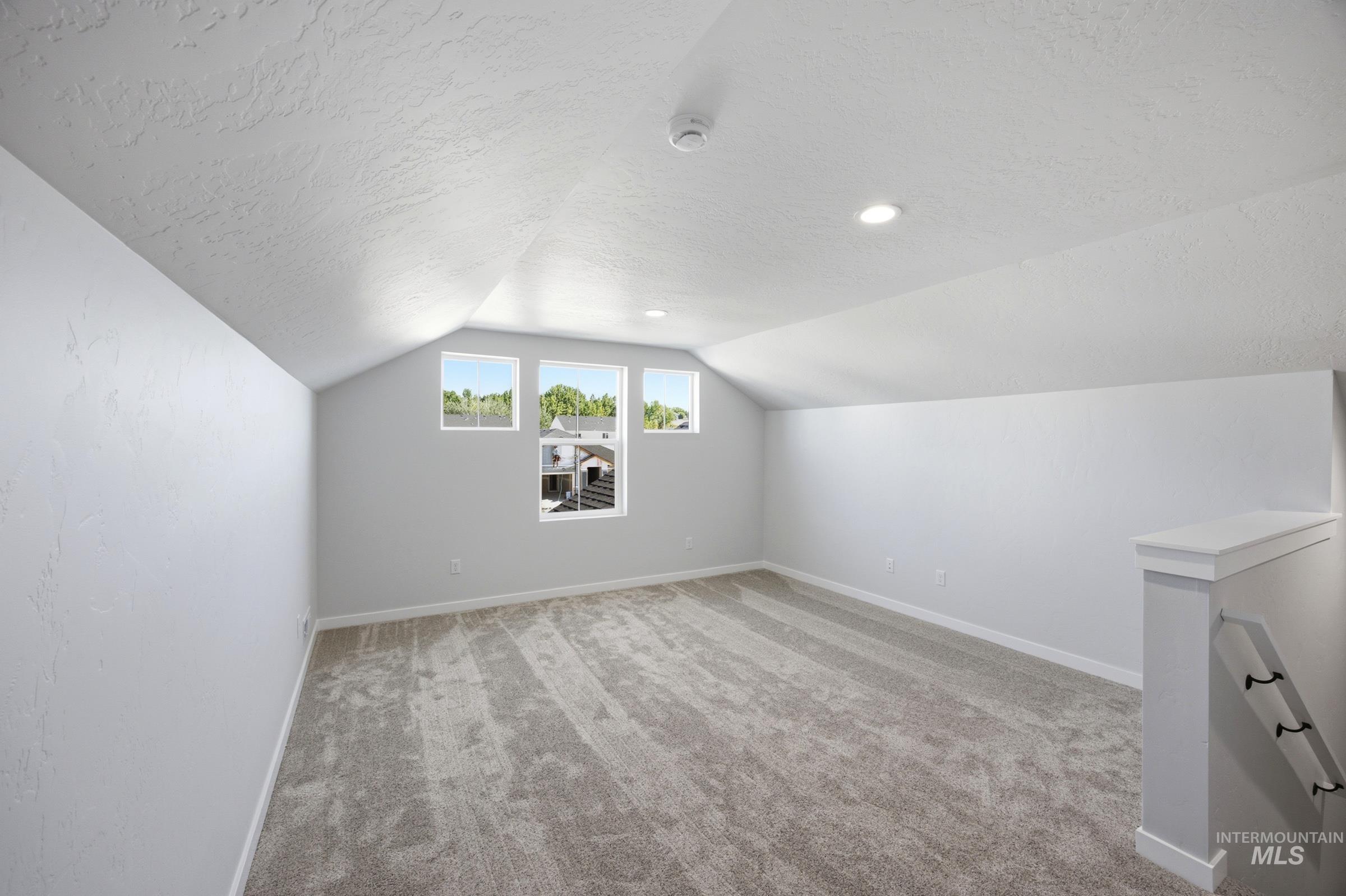 1825 Gyrfalcon St, Middleton, Idaho 83644, 3 Bedrooms, 2 Bathrooms, Residential For Sale, Price $449,990,MLS 98999800