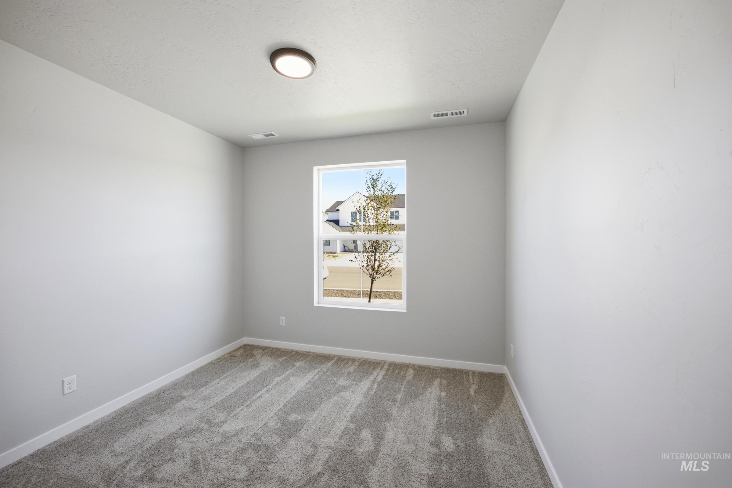 1825 Gyrfalcon St, Middleton, Idaho 83644, 3 Bedrooms, 2 Bathrooms, Residential For Sale, Price $449,990,MLS 98999800
