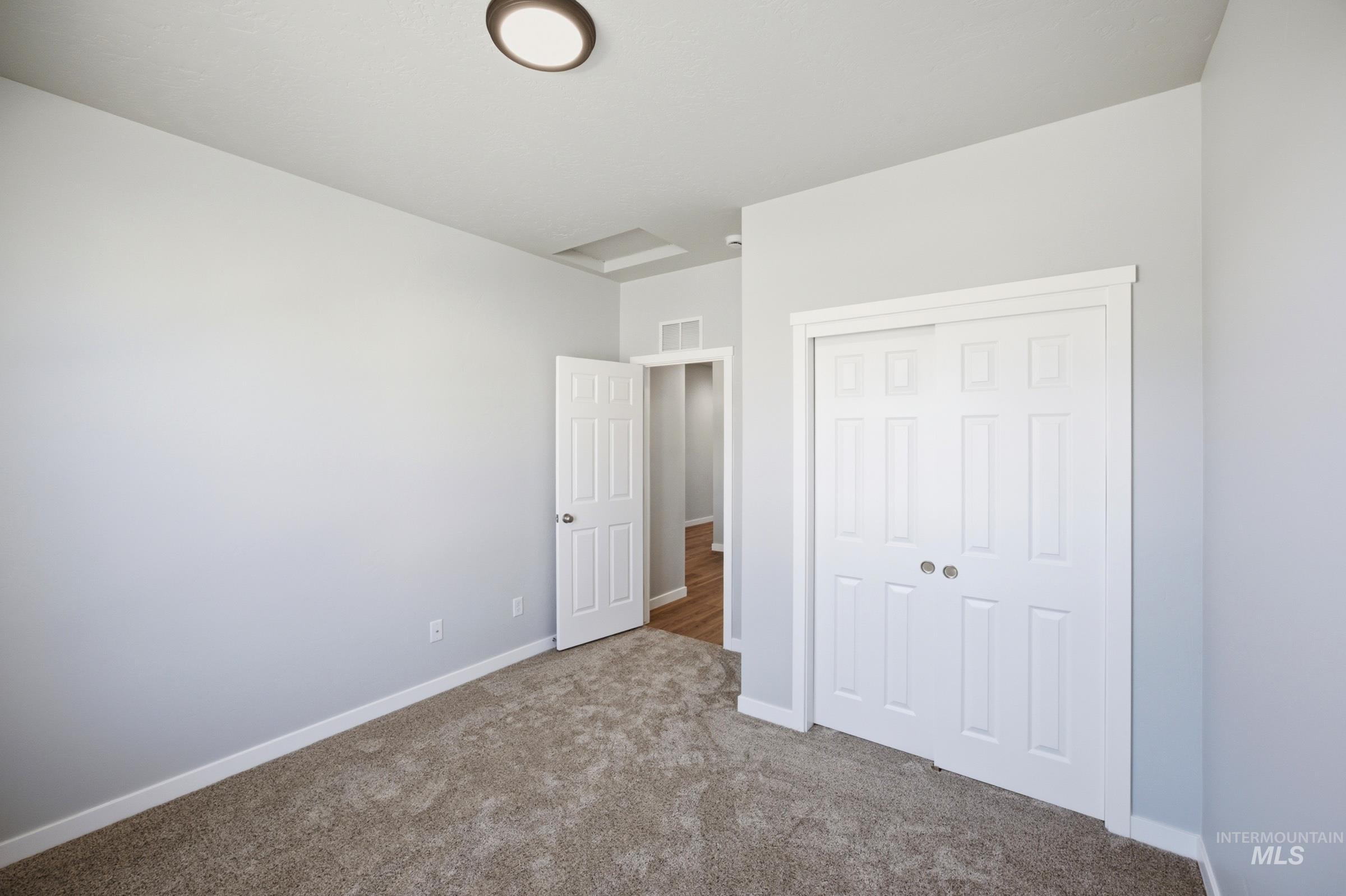 1825 Gyrfalcon St, Middleton, Idaho 83644, 3 Bedrooms, 2 Bathrooms, Residential For Sale, Price $449,990,MLS 98999800