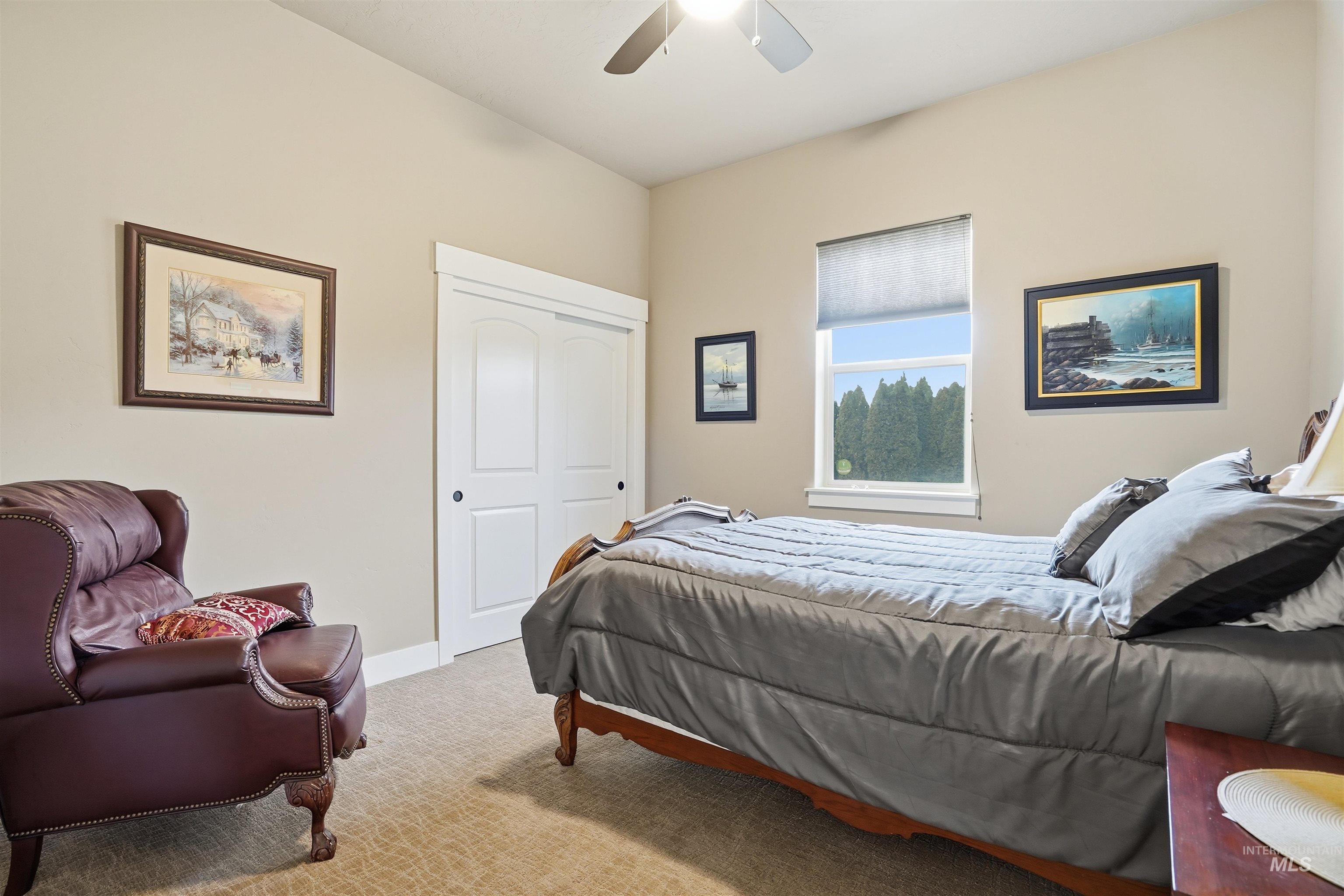 11887 W Pinewood River Lane, Star, Idaho 83669, 4 Bedrooms, 2.5 Bathrooms, Residential For Sale, Price $995,000,MLS 98999802
