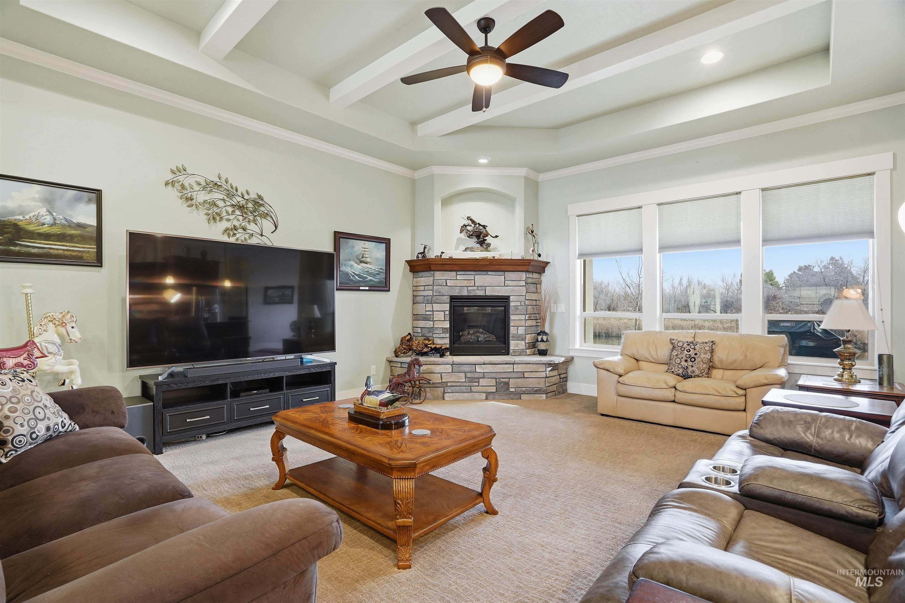 11887 W Pinewood River Lane, Star, Idaho 83669, 4 Bedrooms, 2.5 Bathrooms, Residential For Sale, Price $995,000,MLS 98999802