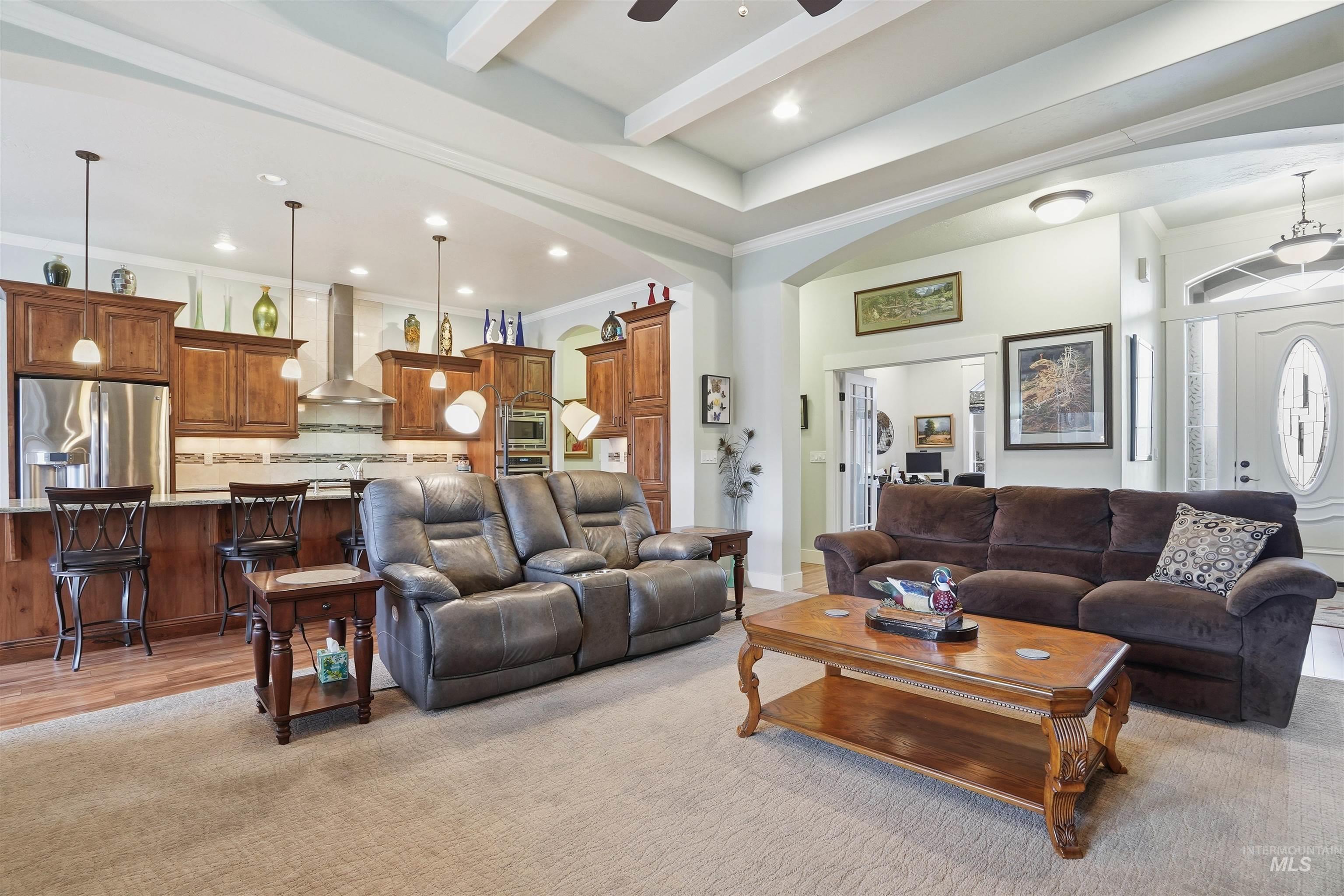 11887 W Pinewood River Lane, Star, Idaho 83669, 4 Bedrooms, 2.5 Bathrooms, Residential For Sale, Price $995,000,MLS 98999802