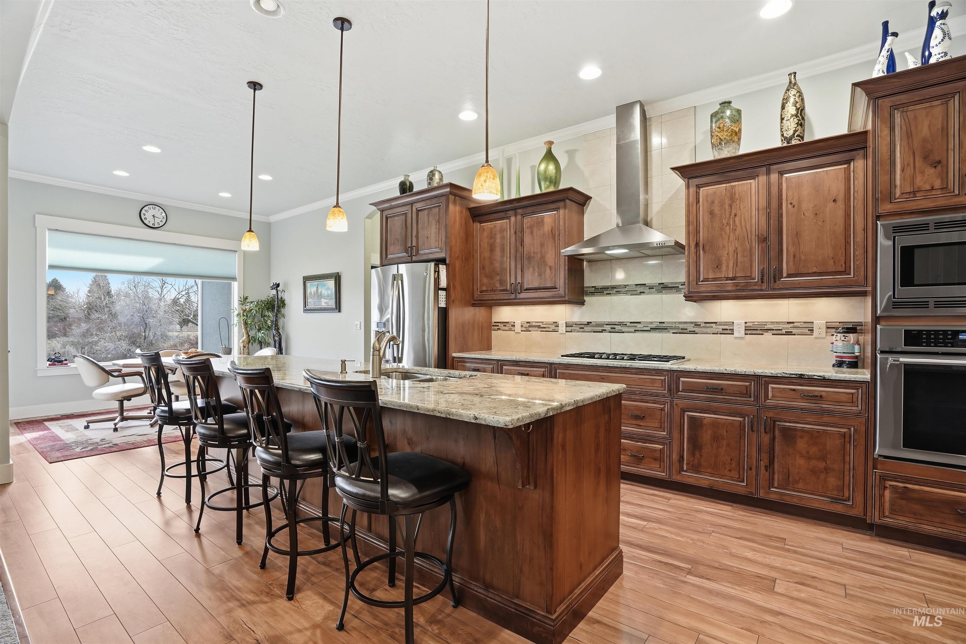 11887 W Pinewood River Lane, Star, Idaho 83669, 4 Bedrooms, 2.5 Bathrooms, Residential For Sale, Price $995,000,MLS 98999802