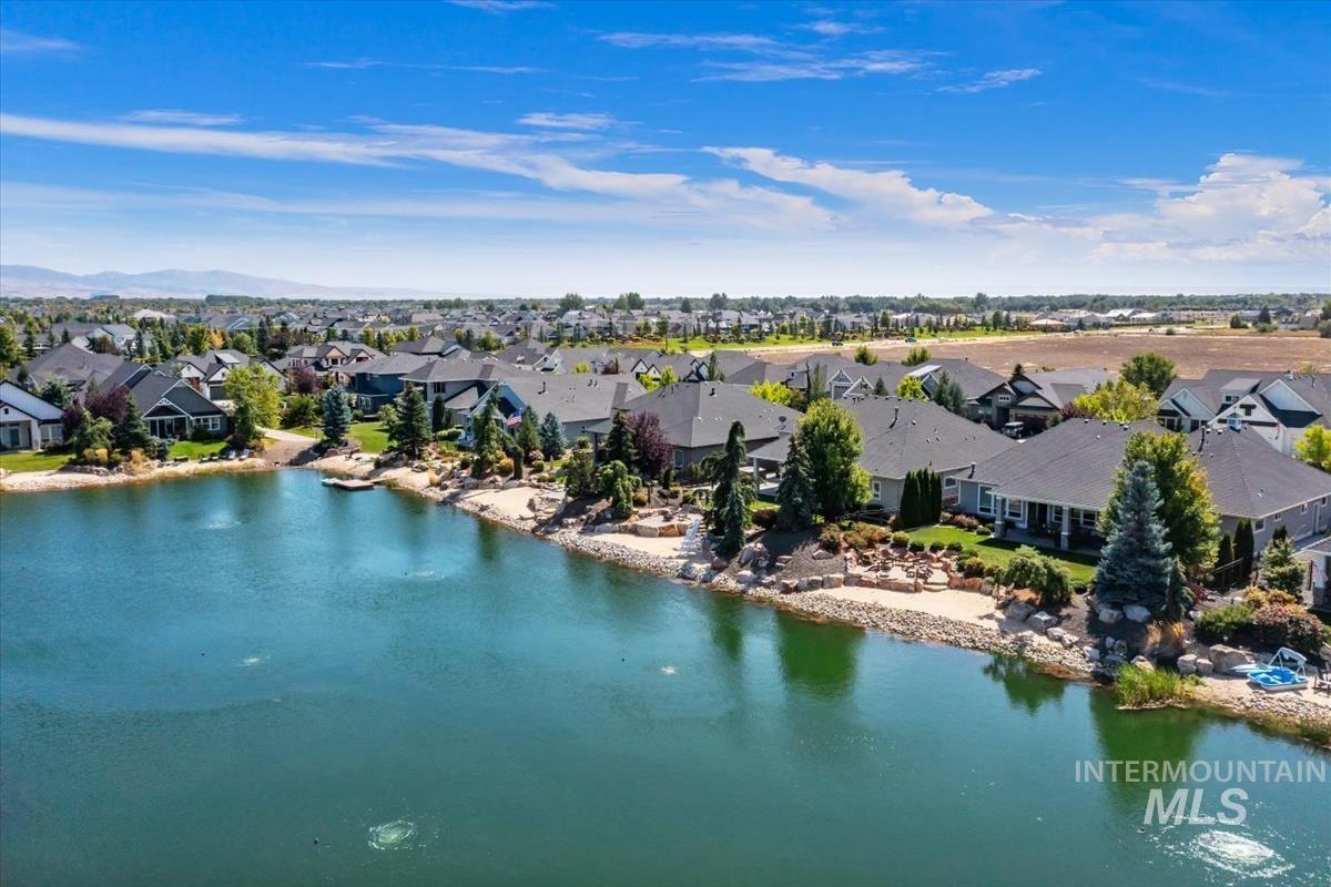 7390 W Corinthia St, Eagle, Idaho 83616, 3 Bedrooms, 2.5 Bathrooms, Residential For Sale, Price $1,149,000,MLS 98999806