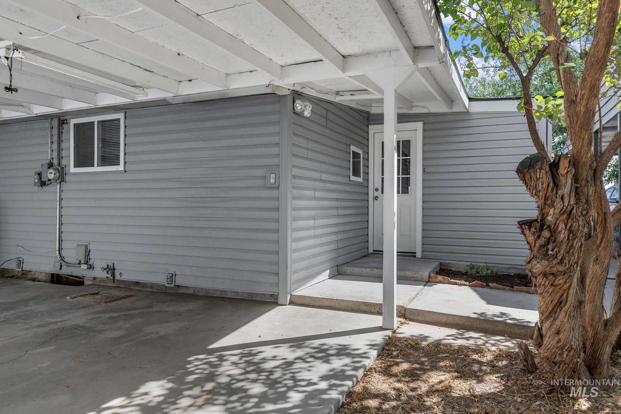 211 Randolph, Melba, Idaho 83641, 3 Bedrooms, 2 Bathrooms, Residential For Sale, Price $399,000,MLS 98999807