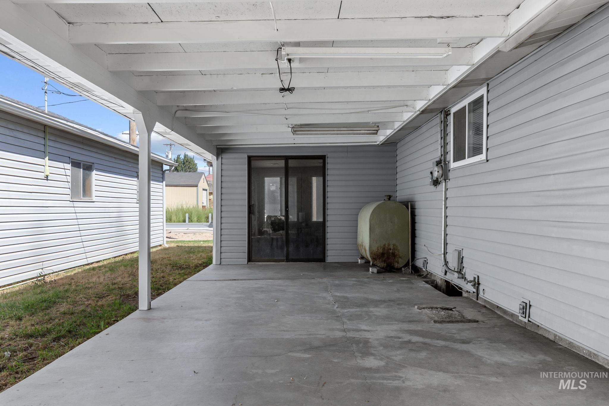 211 Randolph, Melba, Idaho 83641, 3 Bedrooms, 2 Bathrooms, Residential For Sale, Price $399,000,MLS 98999807