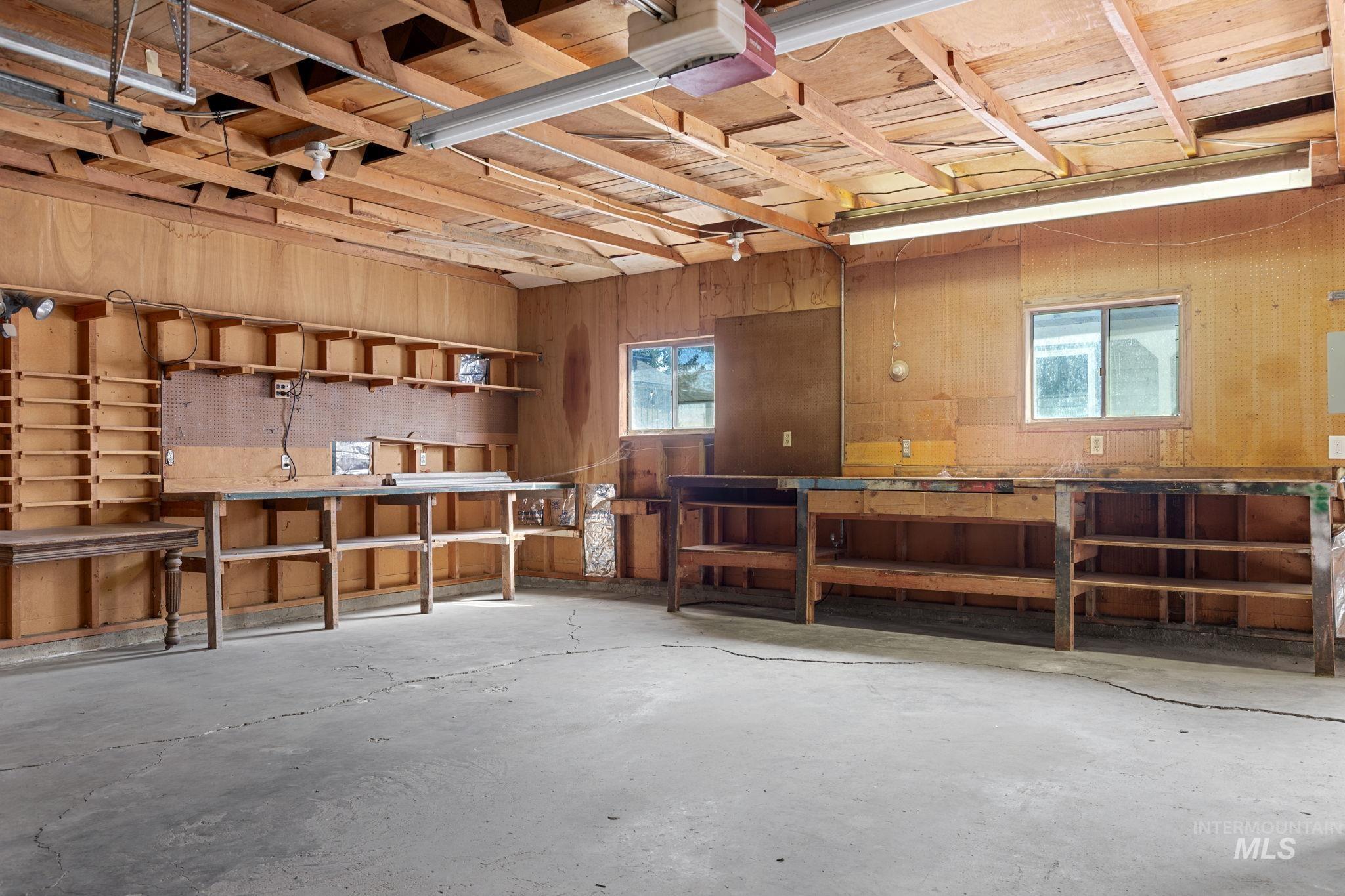 211 Randolph, Melba, Idaho 83641, 3 Bedrooms, 2 Bathrooms, Residential For Sale, Price $399,000,MLS 98999807