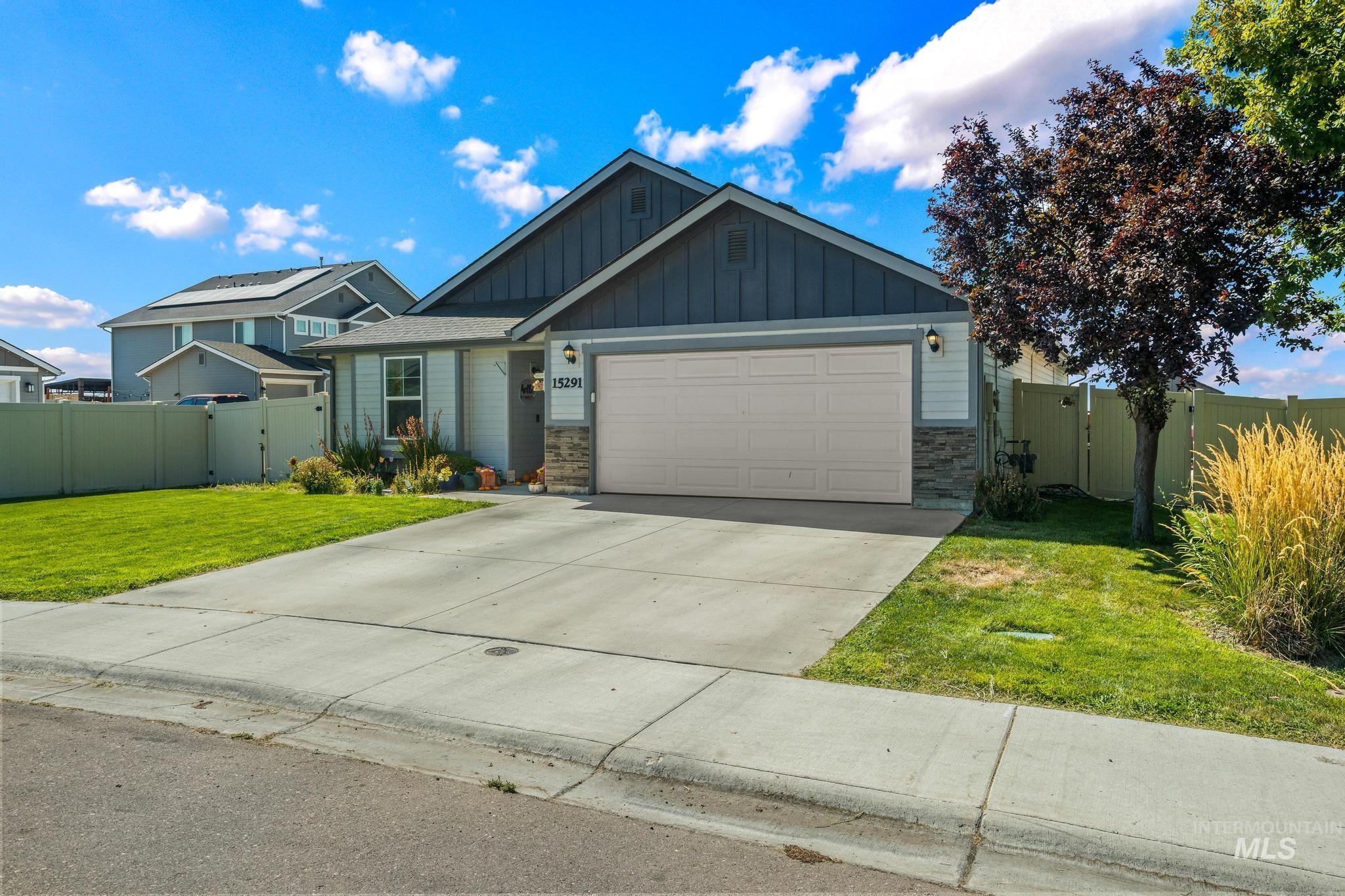 15291 N Shiko Way, Nampa, Idaho 83651, 3 Bedrooms, 2 Bathrooms, Residential For Sale, Price $400,000,MLS 98999808