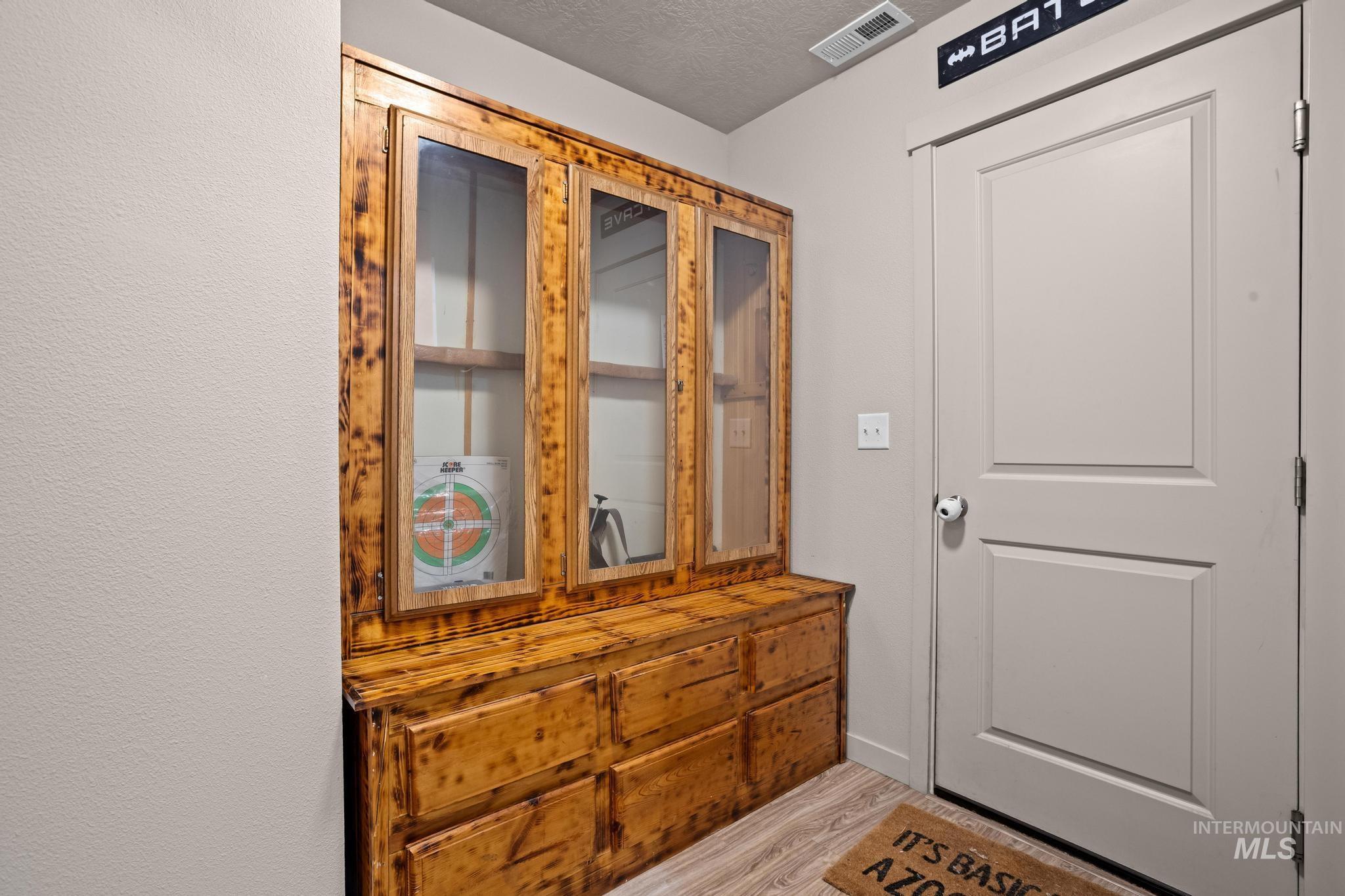 15291 N Shiko Way, Nampa, Idaho 83651, 3 Bedrooms, 2 Bathrooms, Residential For Sale, Price $400,000,MLS 98999808