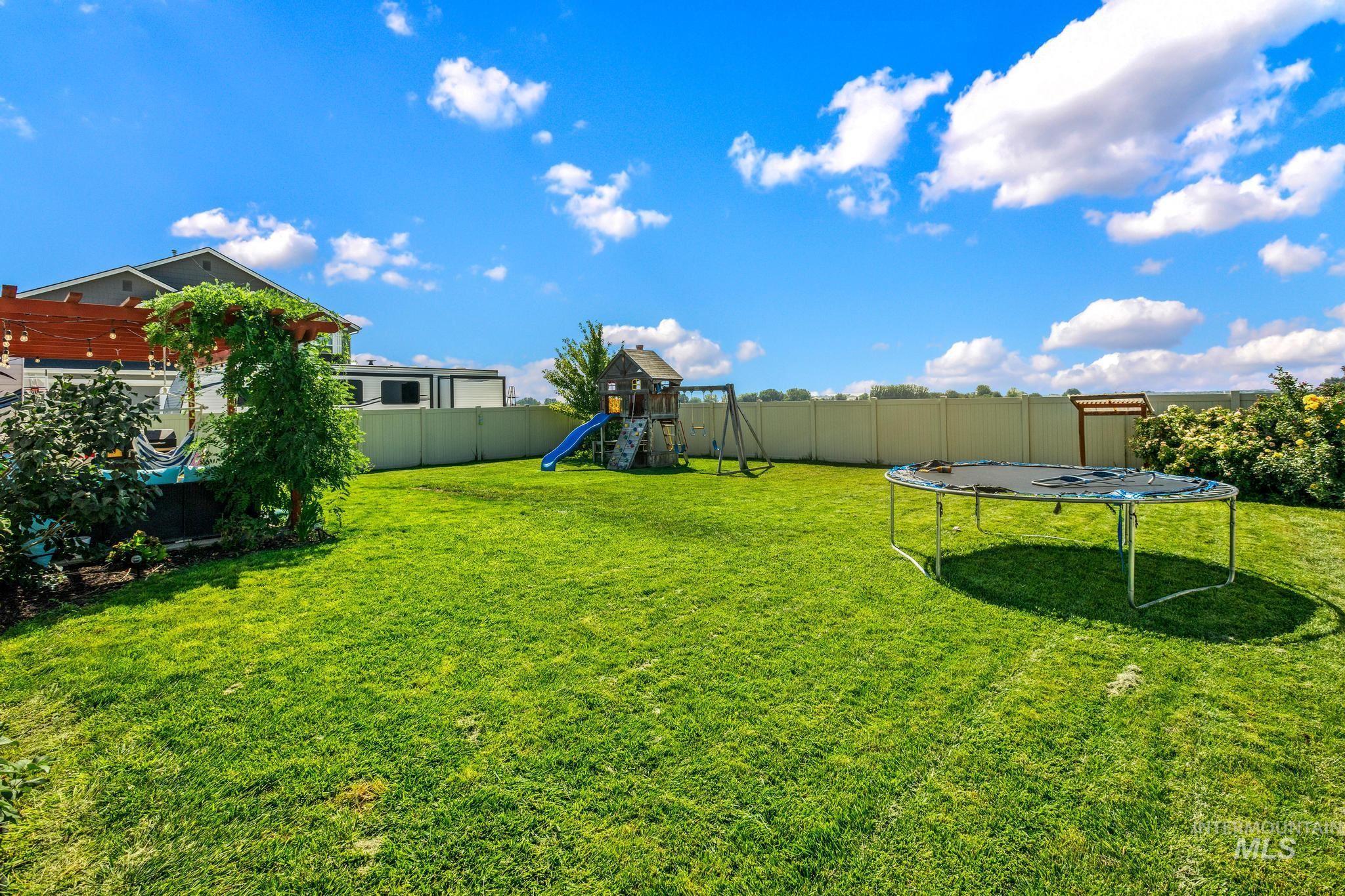 15291 N Shiko Way, Nampa, Idaho 83651, 3 Bedrooms, 2 Bathrooms, Residential For Sale, Price $400,000,MLS 98999808