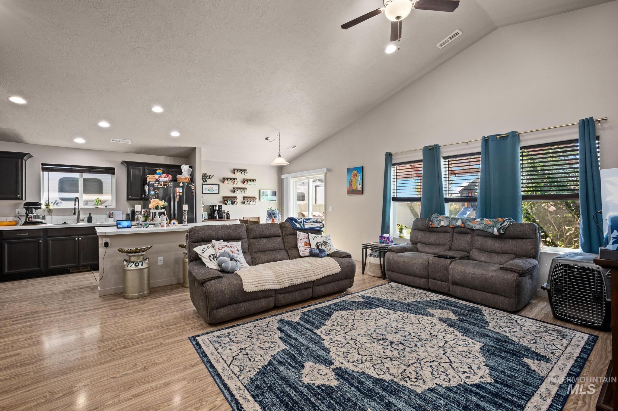 15291 N Shiko Way, Nampa, Idaho 83651, 3 Bedrooms, 2 Bathrooms, Residential For Sale, Price $400,000,MLS 98999808