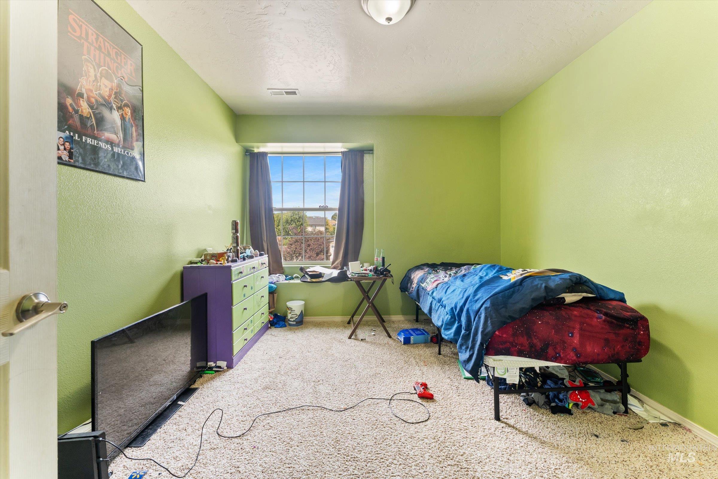 1577 Gold Street, Middleton, Idaho 83644, 5 Bedrooms, 2.5 Bathrooms, Residential For Sale, Price $500,000, 98999813