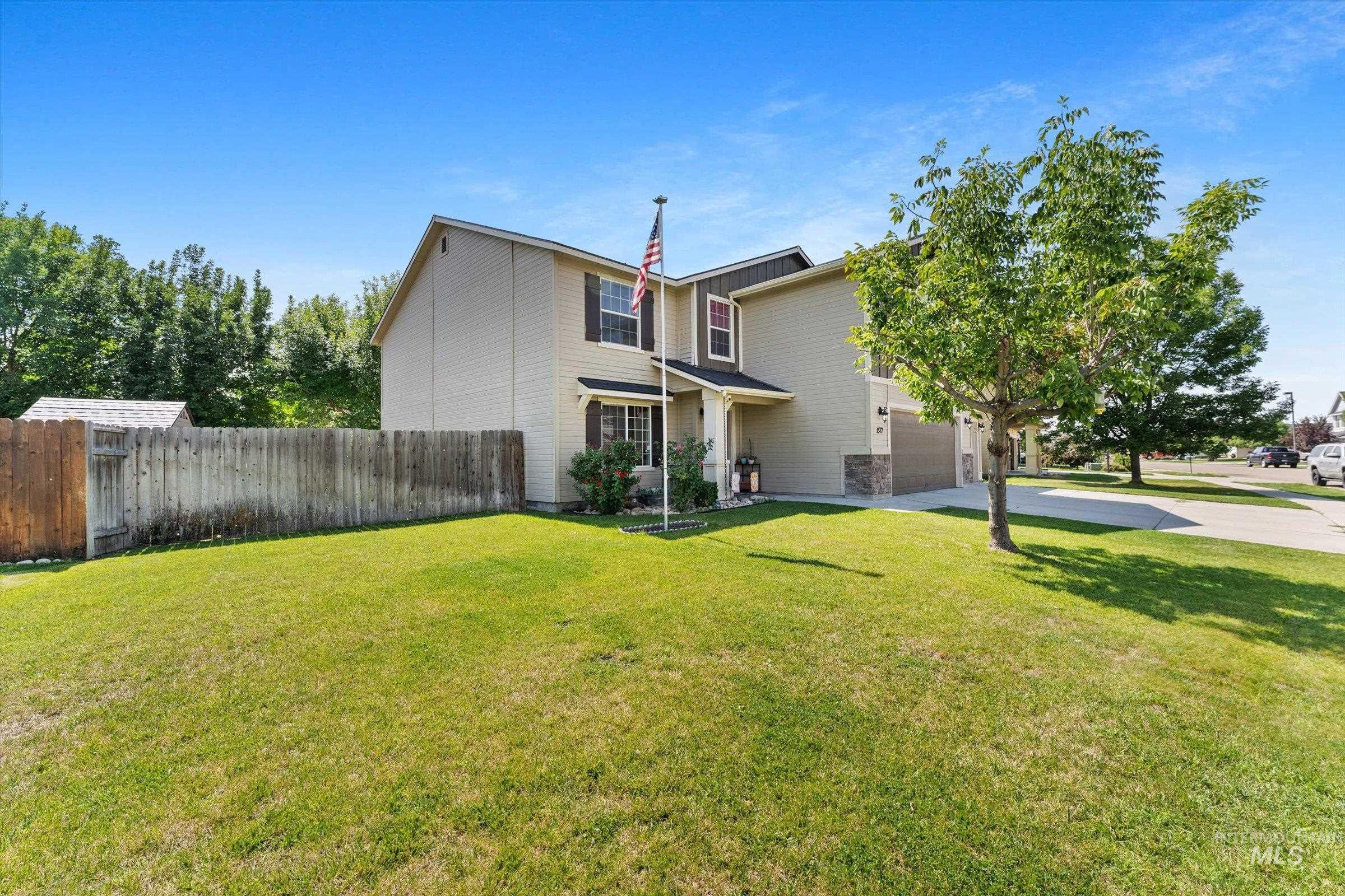 1577 Gold Street, Middleton, Idaho 83644, 5 Bedrooms, 2.5 Bathrooms, Residential For Sale, Price $500,000, 98999813
