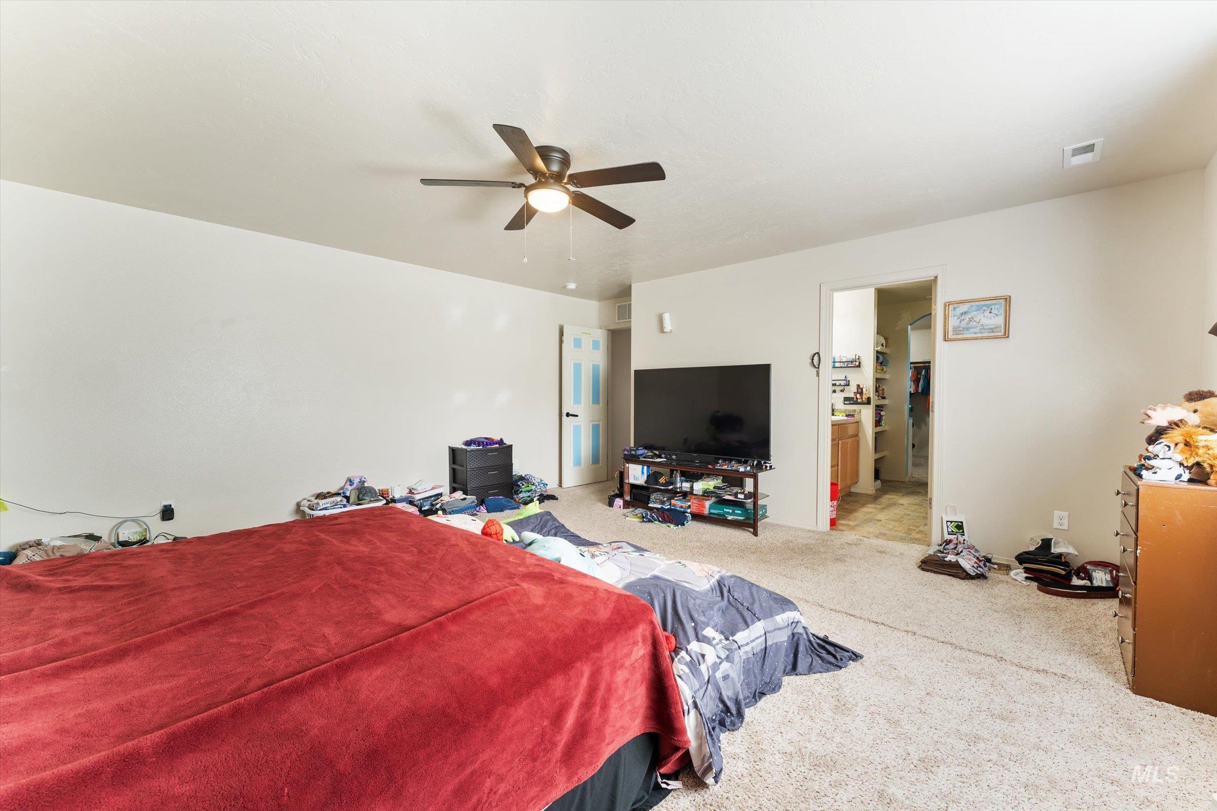 1577 Gold Street, Middleton, Idaho 83644, 5 Bedrooms, 2.5 Bathrooms, Residential For Sale, Price $500,000, 98999813